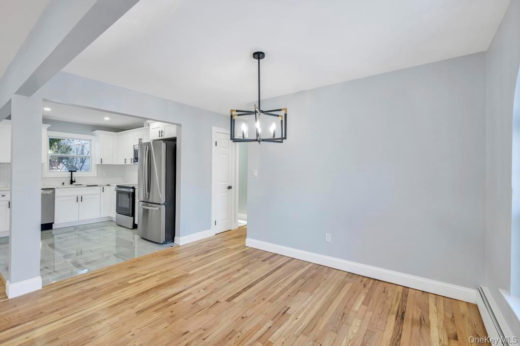 #10 photo, 435 Echo Avenue, সাফোক কাউন্টি Sound Beach , NY 11789