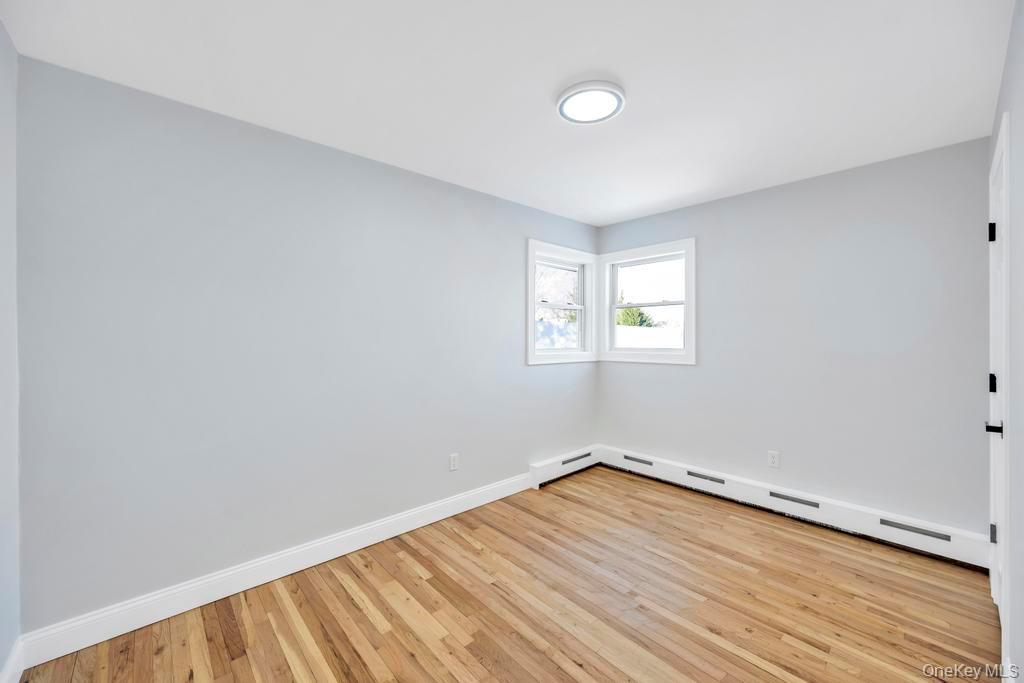 #15 photo, 435 Echo Avenue, সাফোক কাউন্টি Sound Beach , NY 11789