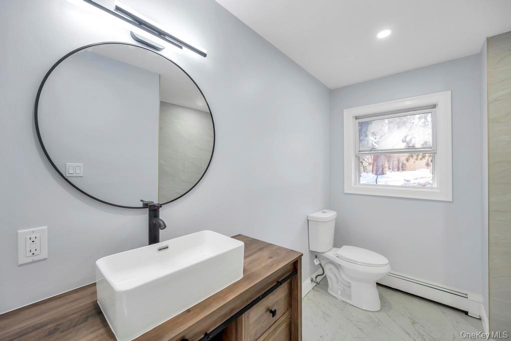 #17 photo, 435 Echo Avenue, সাফোক কাউন্টি Sound Beach , NY 11789