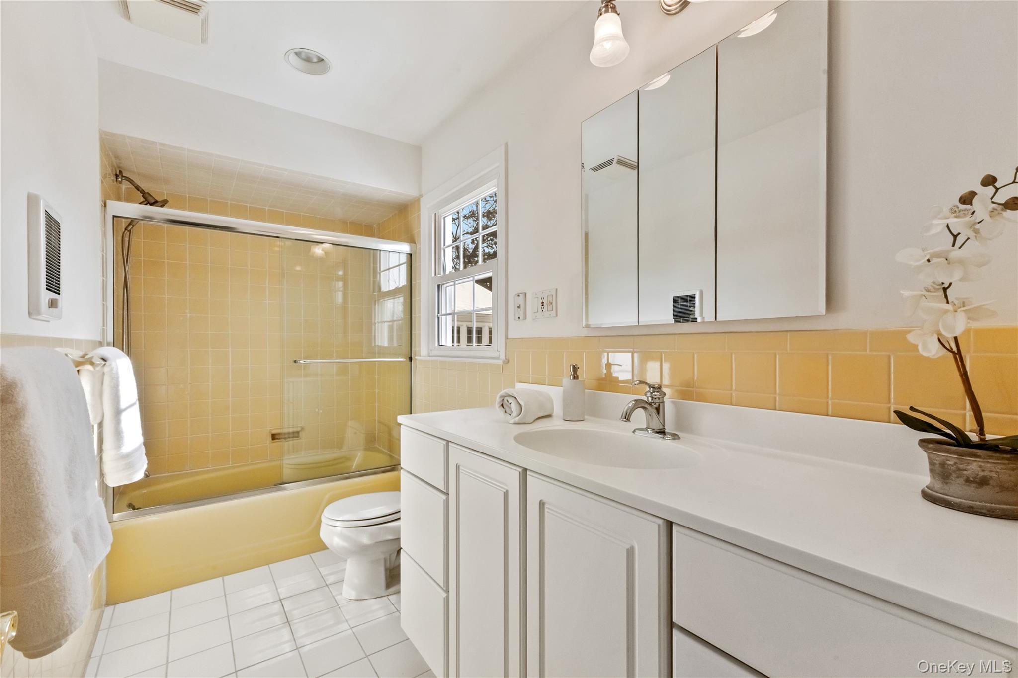 #20 photo, 53 Oak Avenue, Larchmont , NY 10538