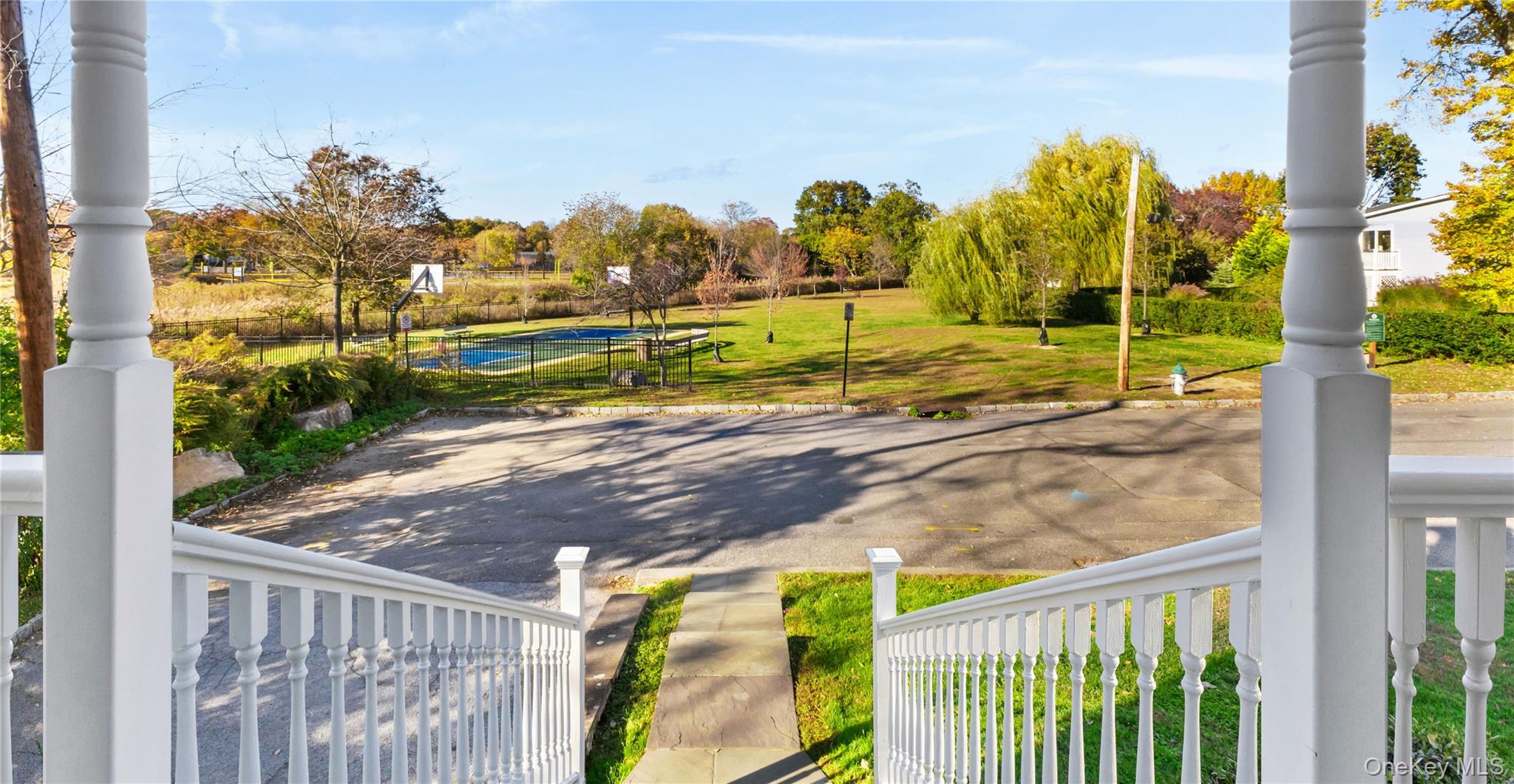 #3 photo, 53 Oak Avenue, Larchmont , NY 10538