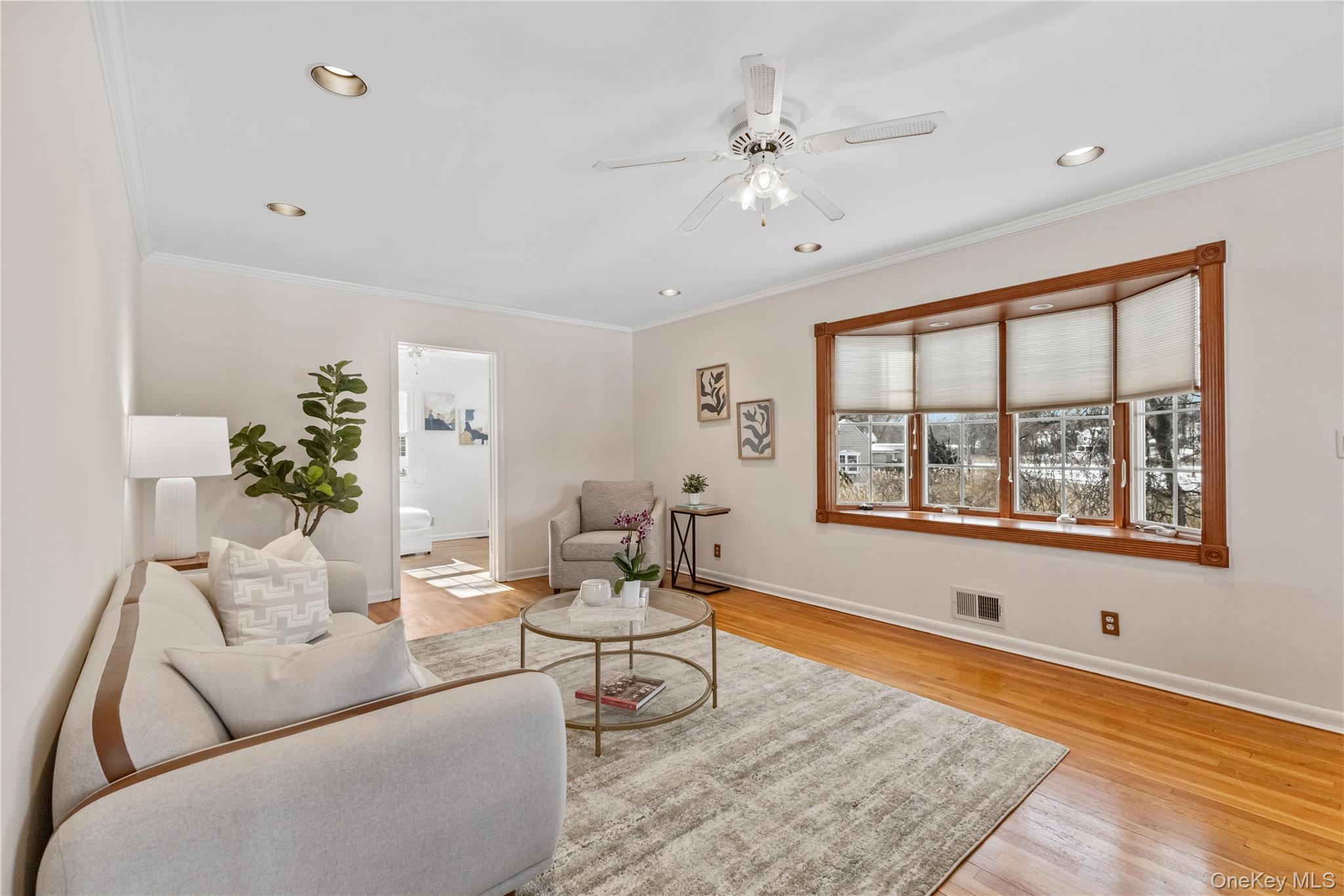 #8 photo, 53 Oak Avenue, Larchmont , NY 10538