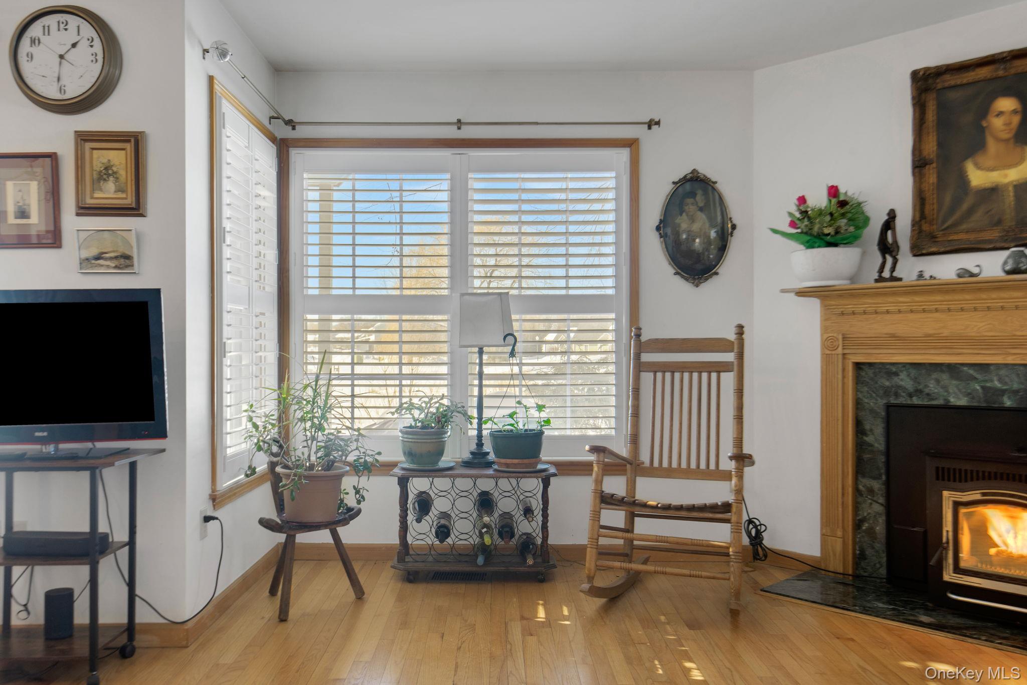 #10 photo, 22 Rosemary Way, Rhinebeck , NY 12572