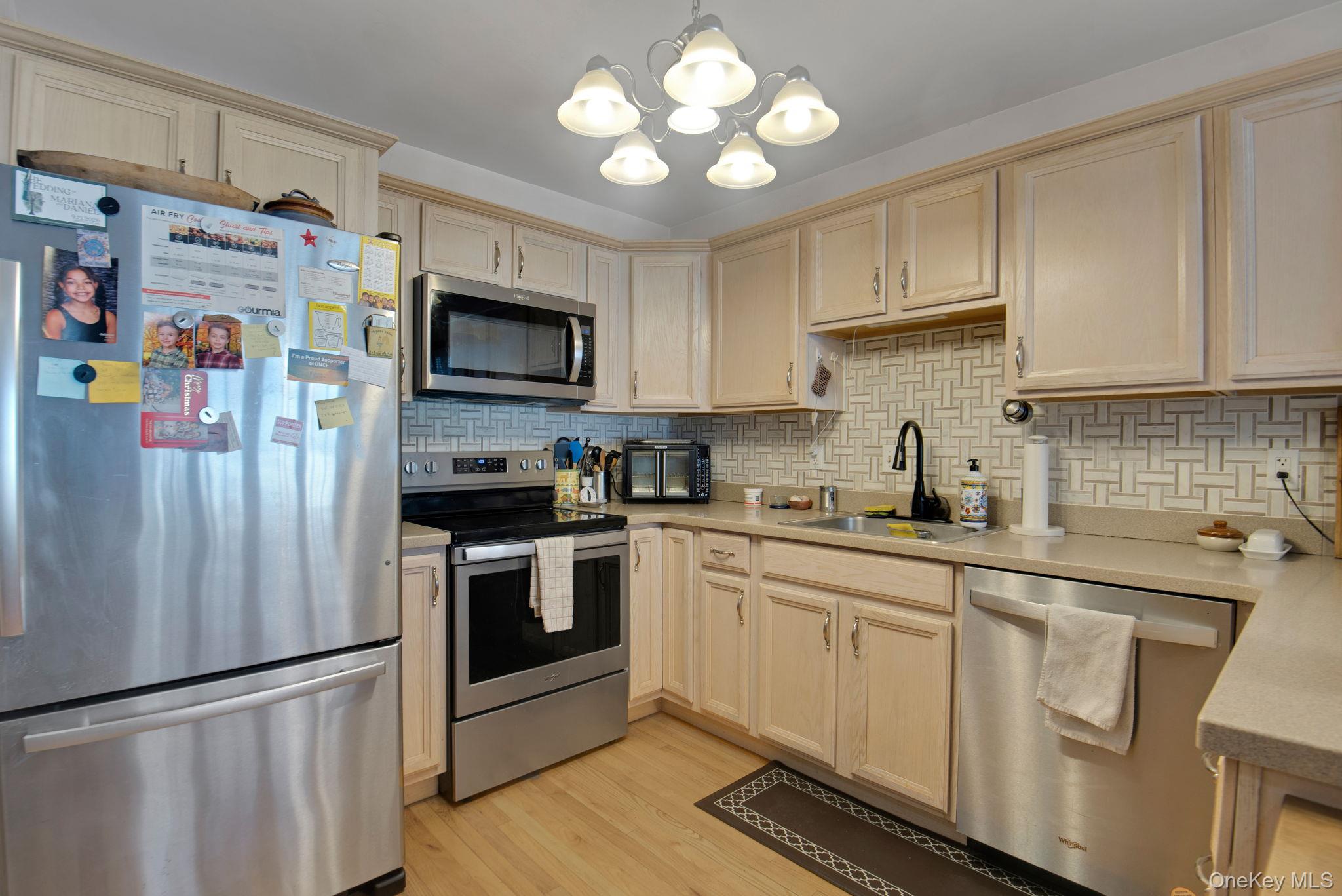 #6 photo, 22 Rosemary Way, Rhinebeck , NY 12572