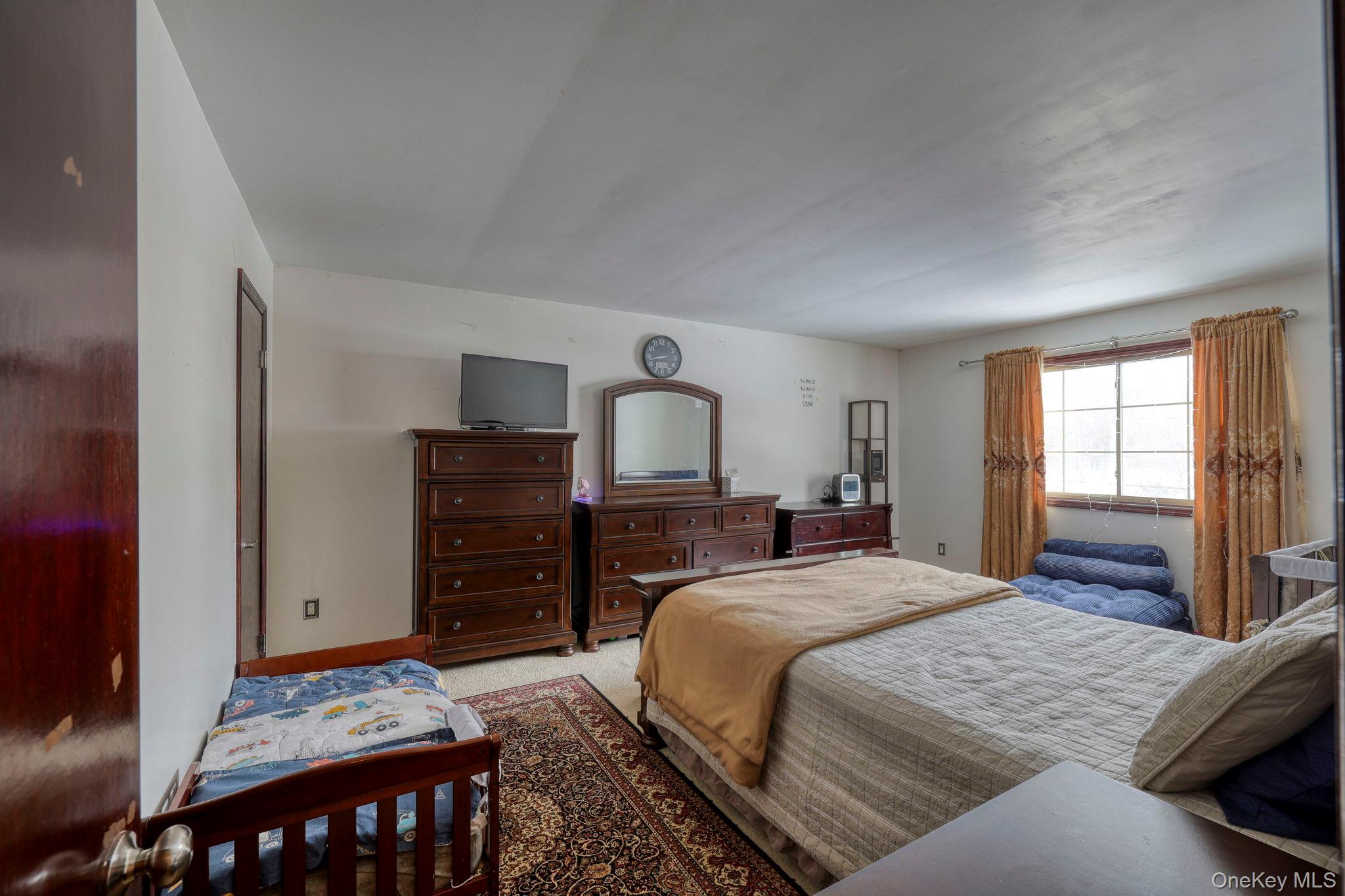 #14 photo, 12 Nob Hill, Poughkeepsie , NY 12603