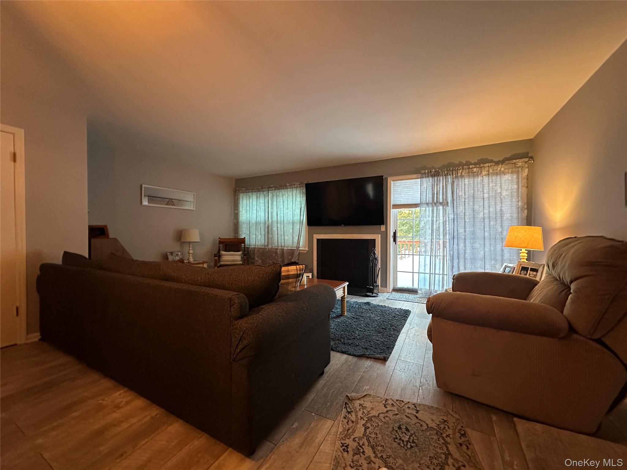 #14 photo, 119 Willow Court Court, Cross River , NY 10518