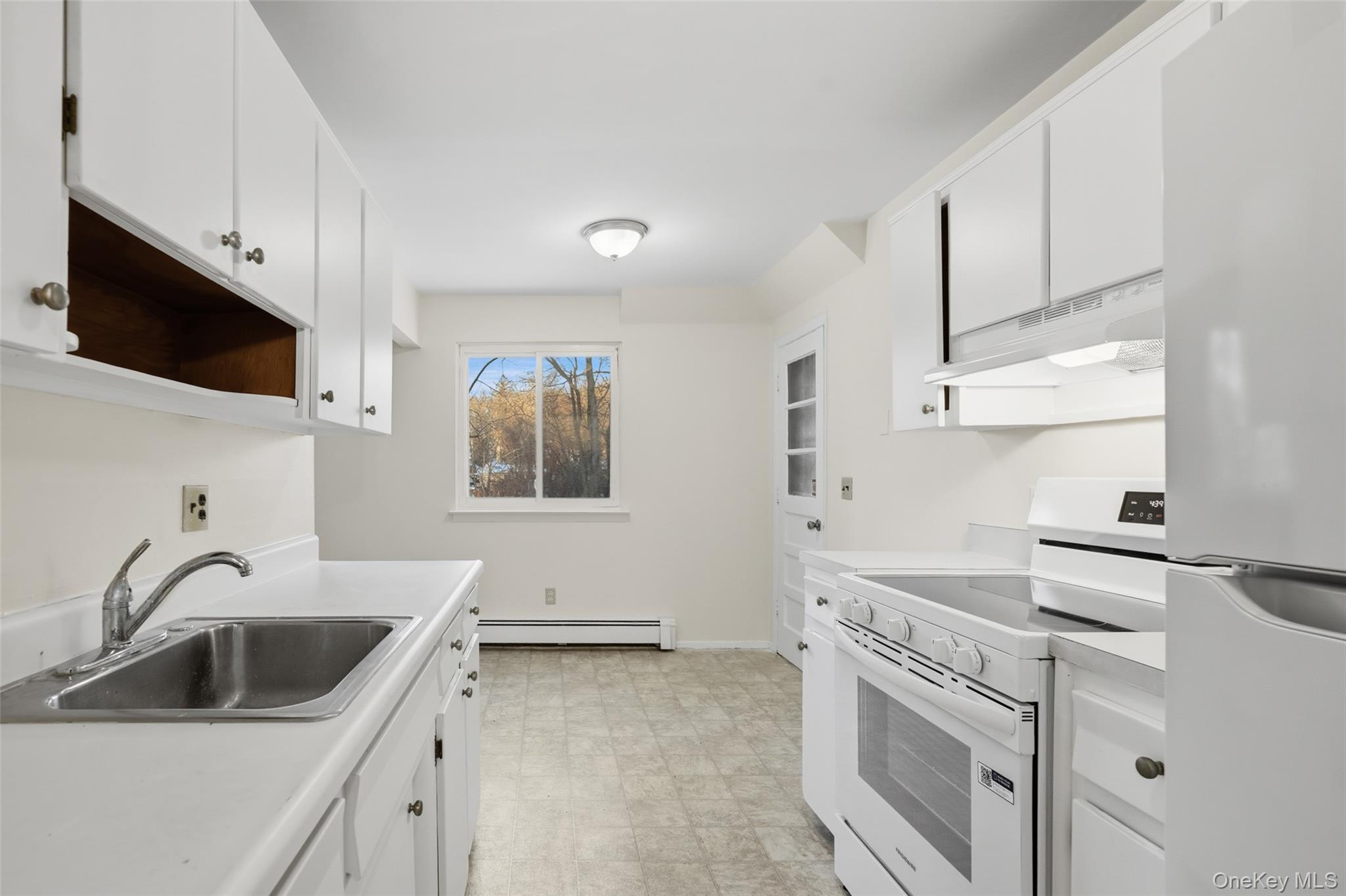 #8 photo, 1 Rolling Way, Peekskill , NY 10566