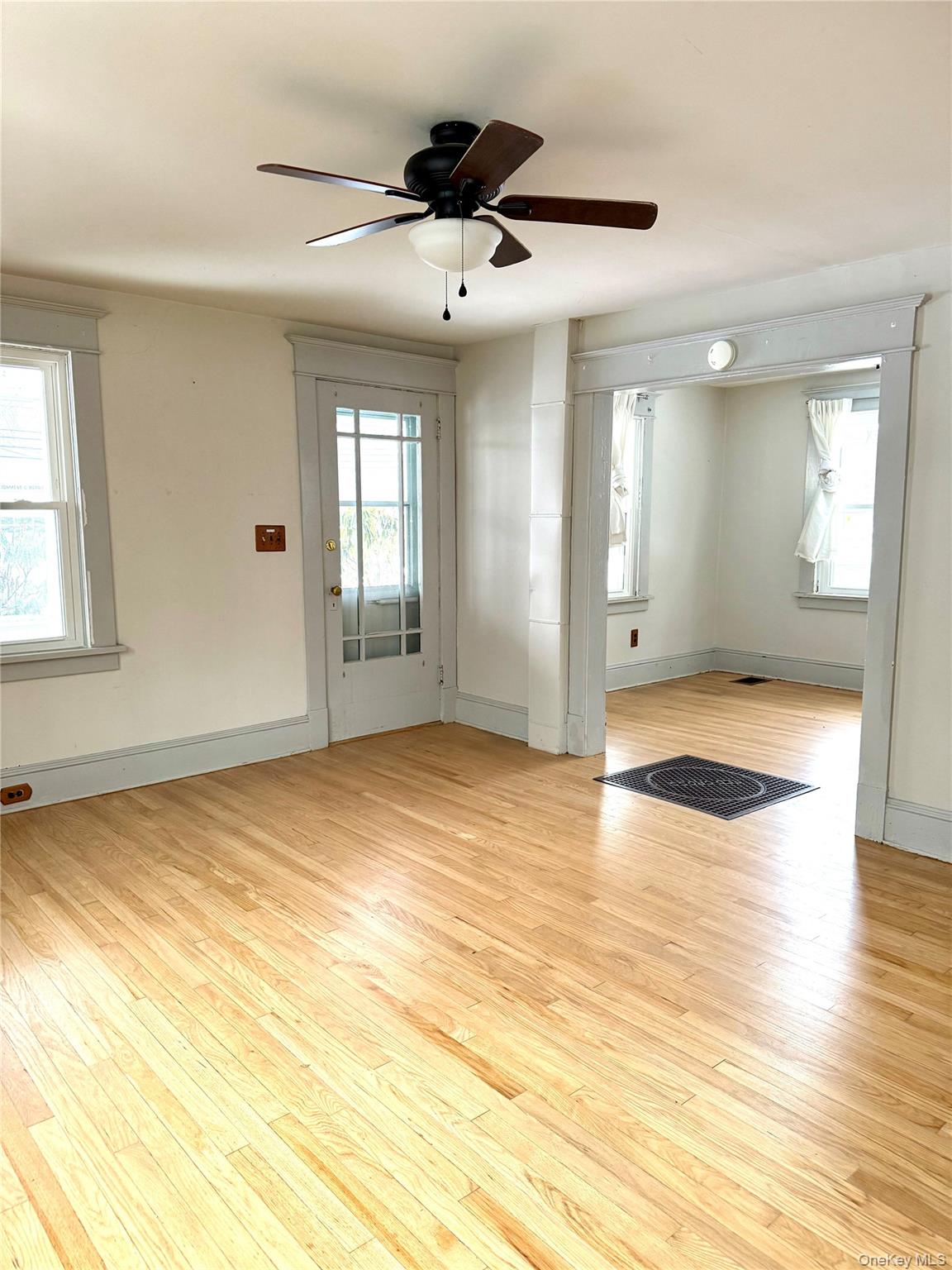 #5 photo, 7318 S Broadway, Red Hook , NY 12571