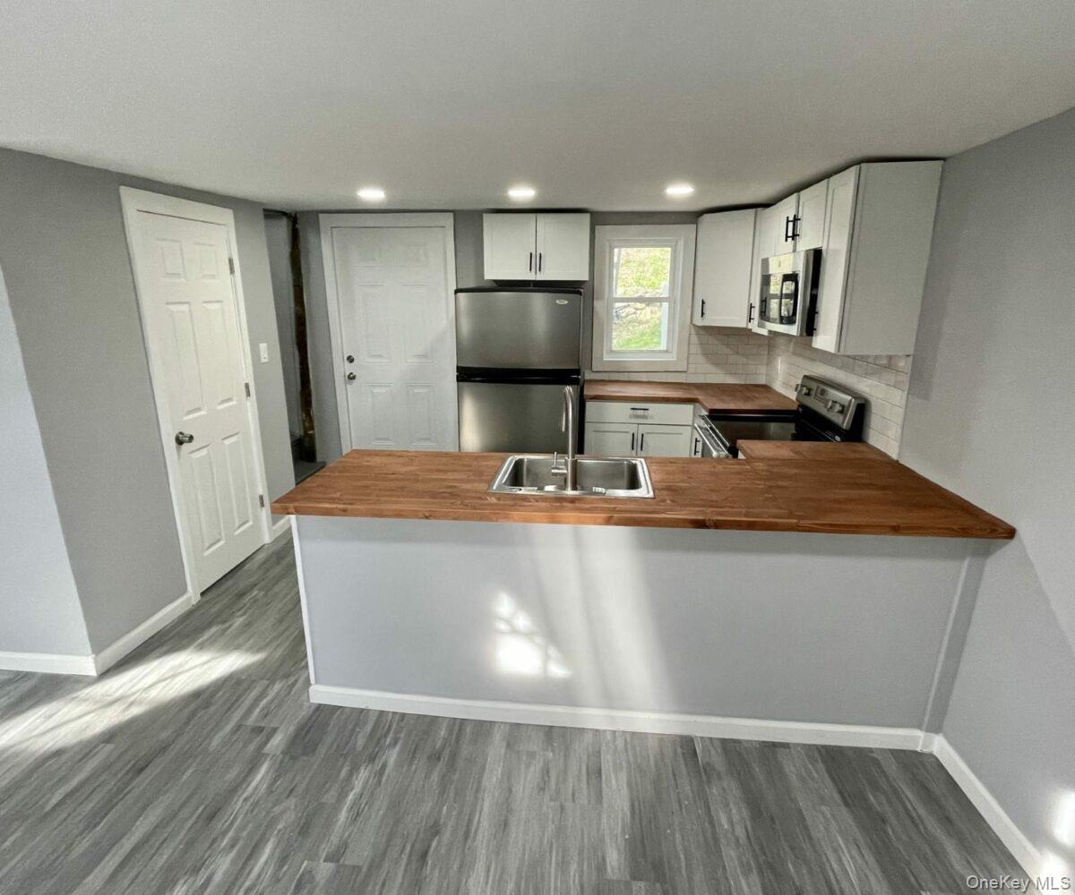 #2 photo, 30 S Center Street, Millerton , NY 12546