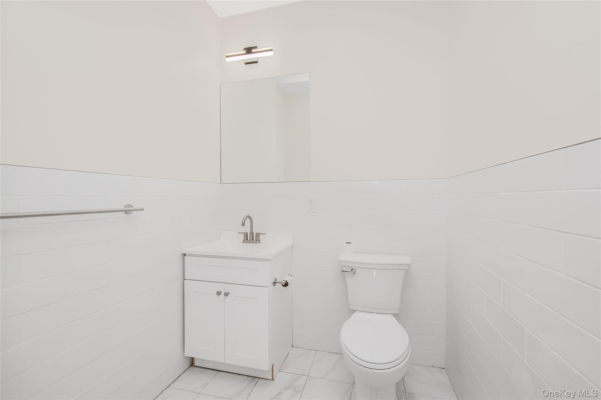 #9 photo, 409 Warburton Avenue, Yonkers , NY 10701