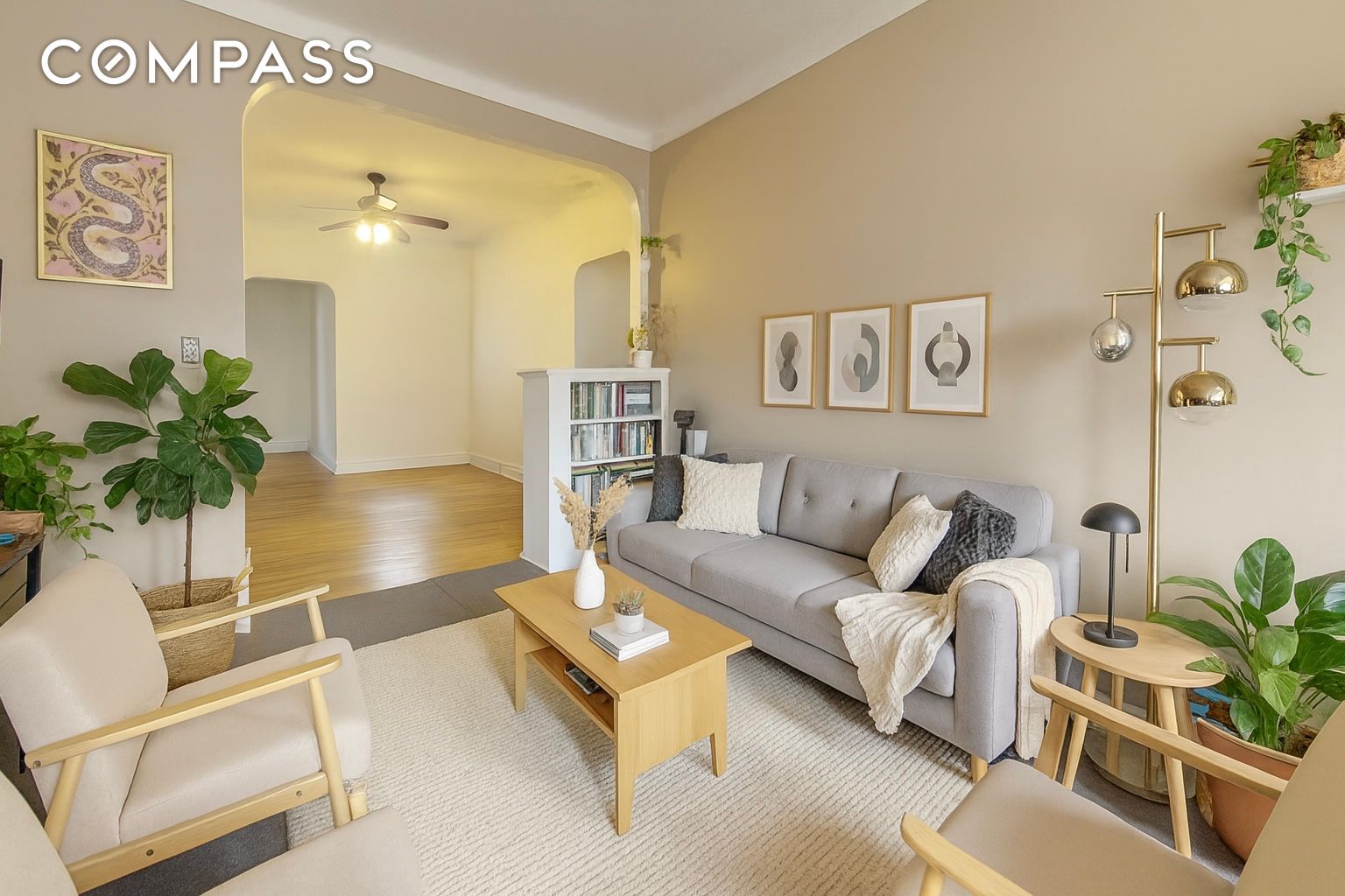 #1 photo, 157 E 2nd Street, マンハッタン East Village , NY 10009