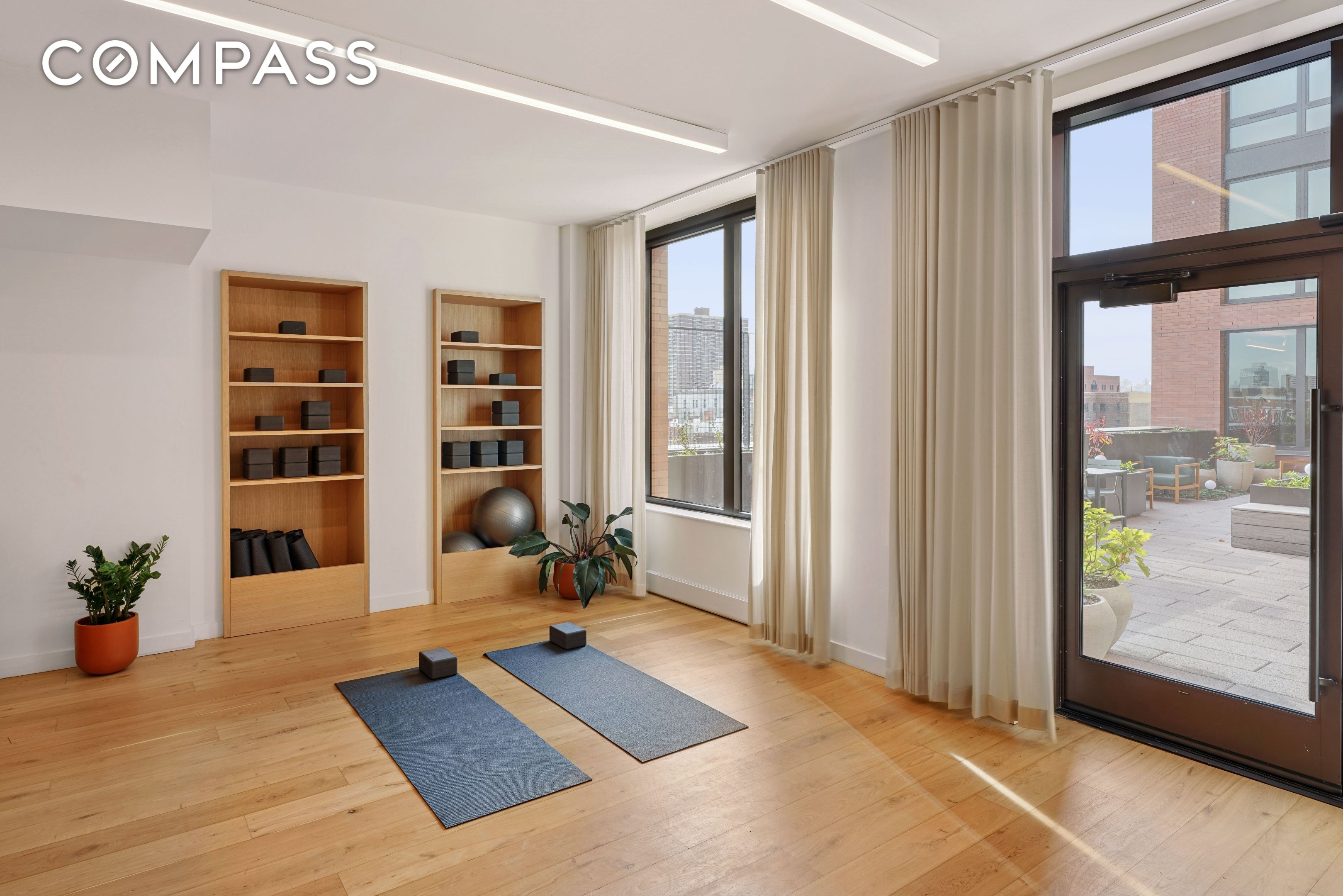 #10 photo, 2035 5th Avenue, Harlem , NY 10035