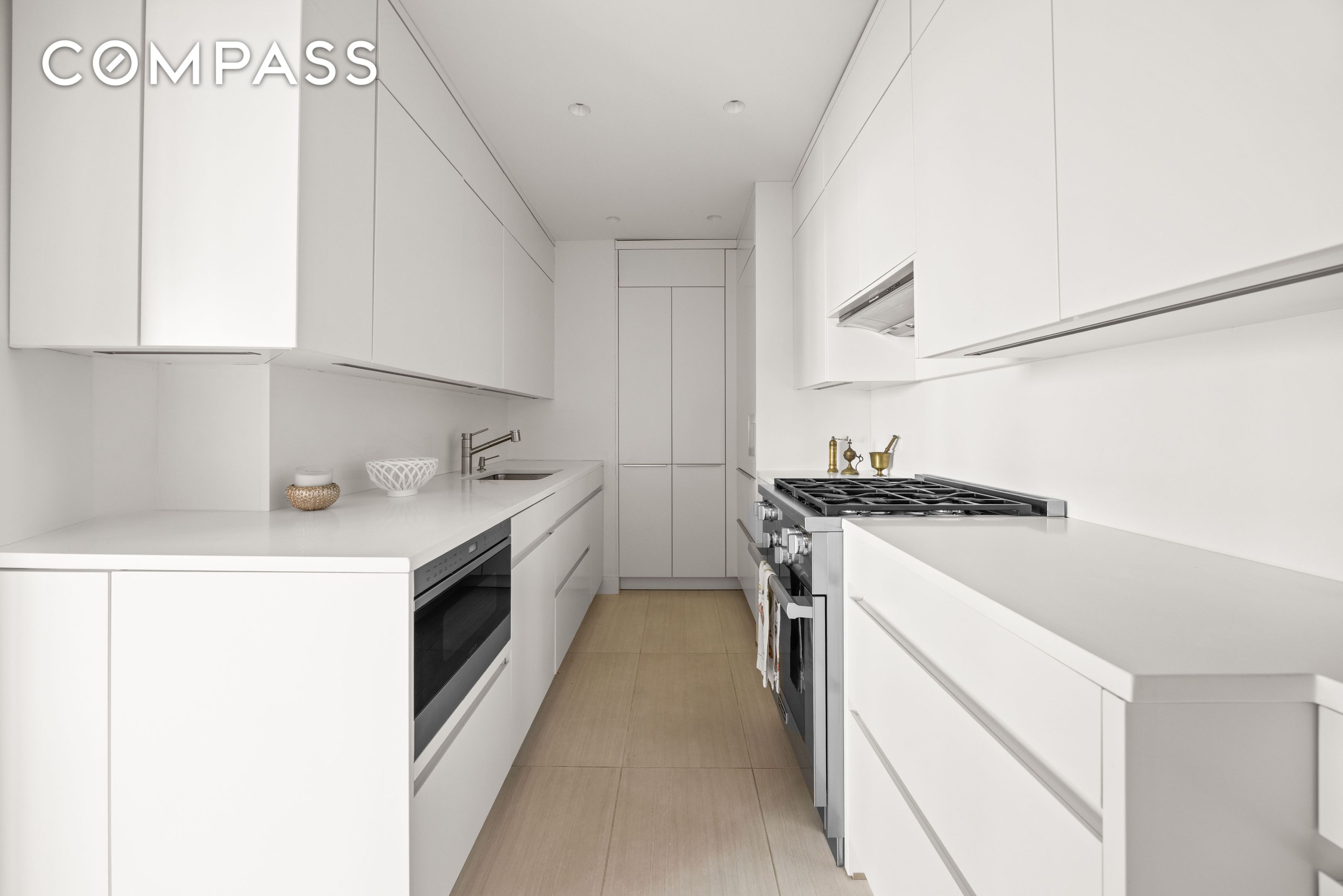 #8 photo, New York City, マンハッタン Midtown East , NY 10017