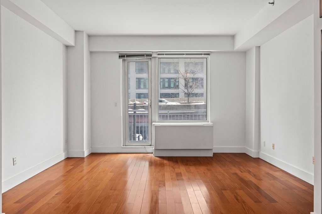 #7 photo, 44-27 Purves Street, クイーンズ区 Long Island City , NY 11101