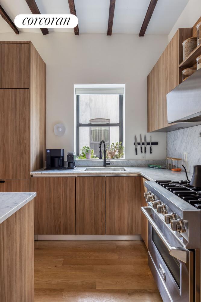 #9 photo, 917 ST MARKS Avenue, ブルックリン区 Crown Heights , NY 11213