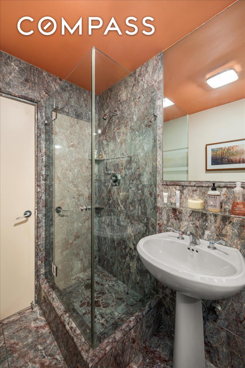 #16 photo, 245 E 87th Street, मैनहटन Upper East Side , NY 10128