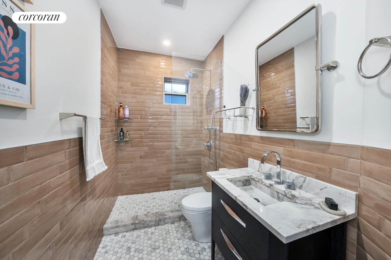 #7 photo, 324 E 50TH Street, ম্যানহাটন Turtle Bay , NY 10022