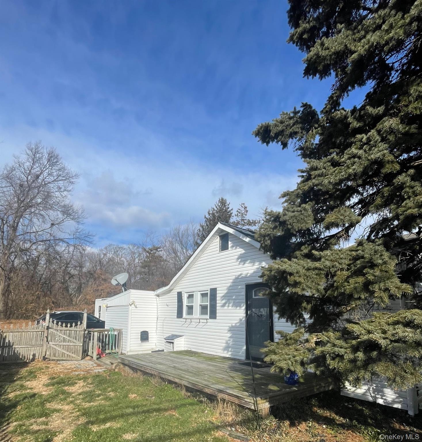 #1 photo, 359 Park Avenue, サフォーク郡 Babylon , NY 11702