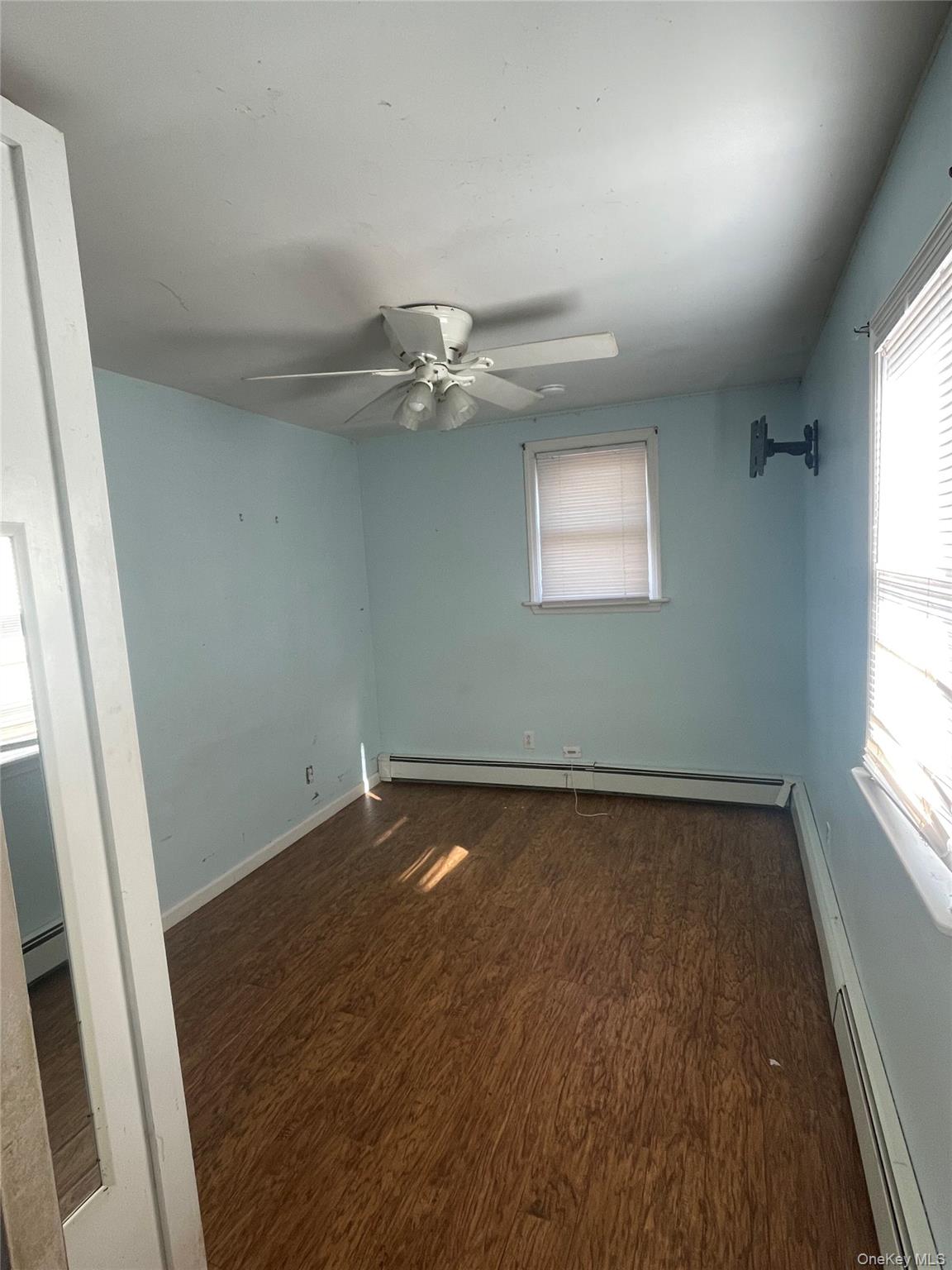 #6 photo, 359 Park Avenue, Babylon , NY 11702