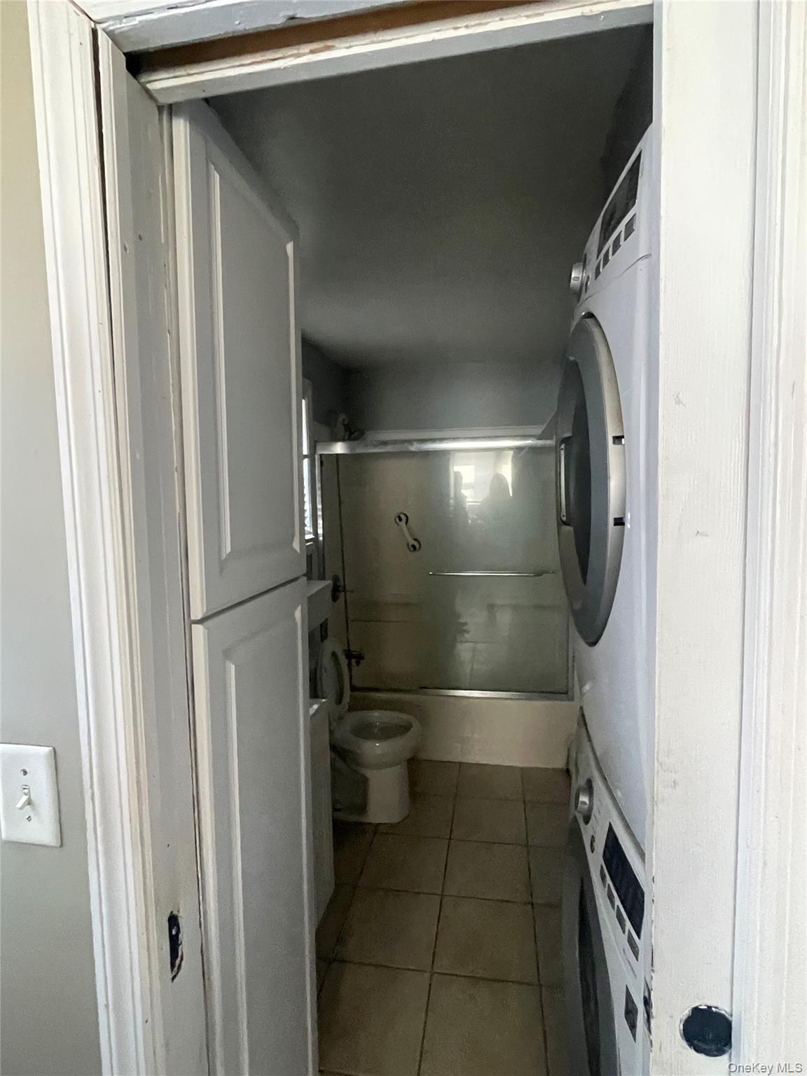 #8 photo, 359 Park Avenue, Babylon , NY 11702