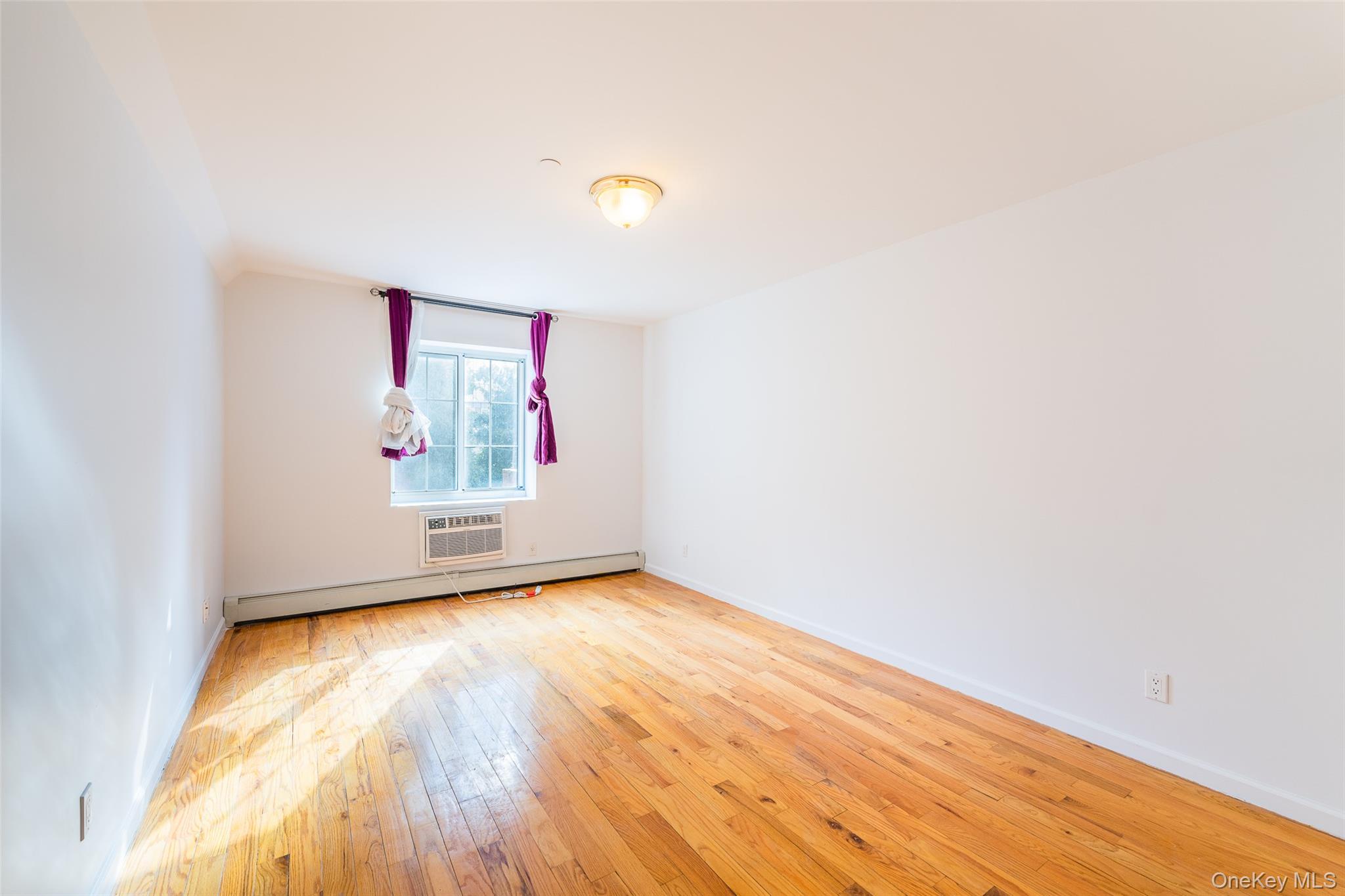 #6 photo, 3506 Leavitt Street, 皇后区 Flushing , NY 11354