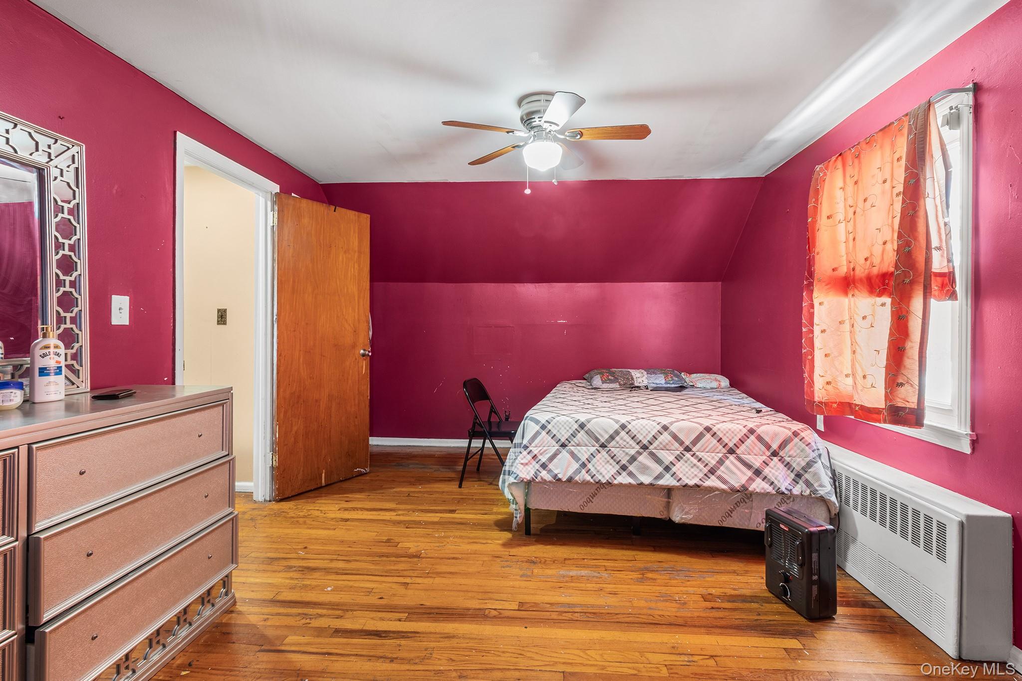 #6 photo, 938 Wallace Avenue, North Baldwin , NY 11510