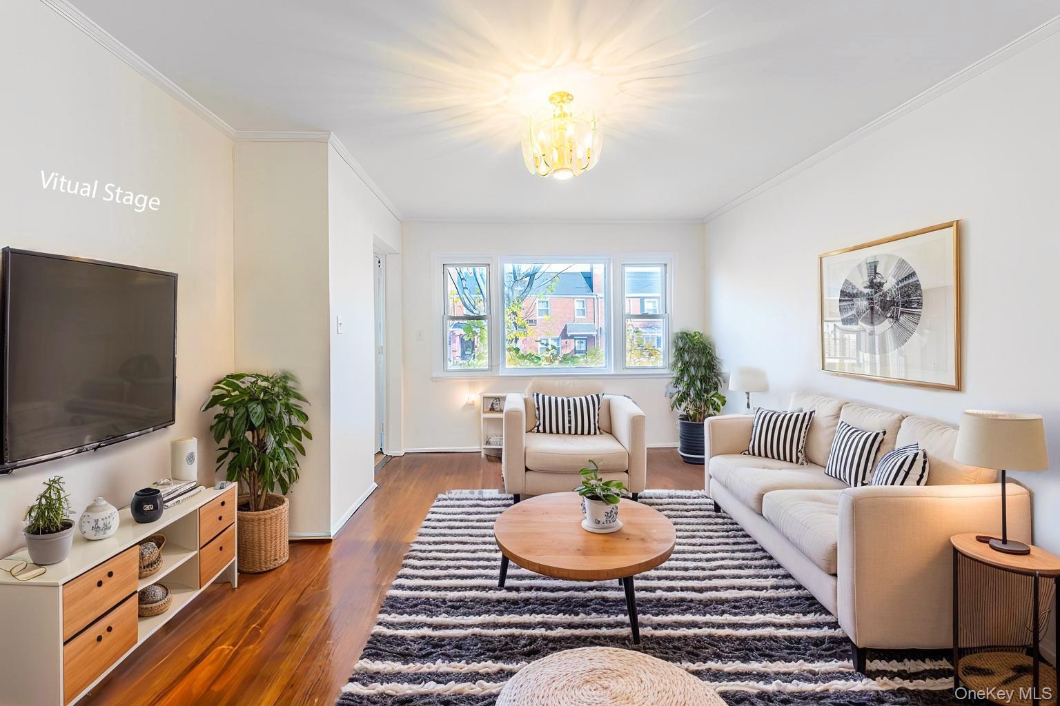 #12 photo, 76-04 167 Street, Fresh Meadows , NY 11366