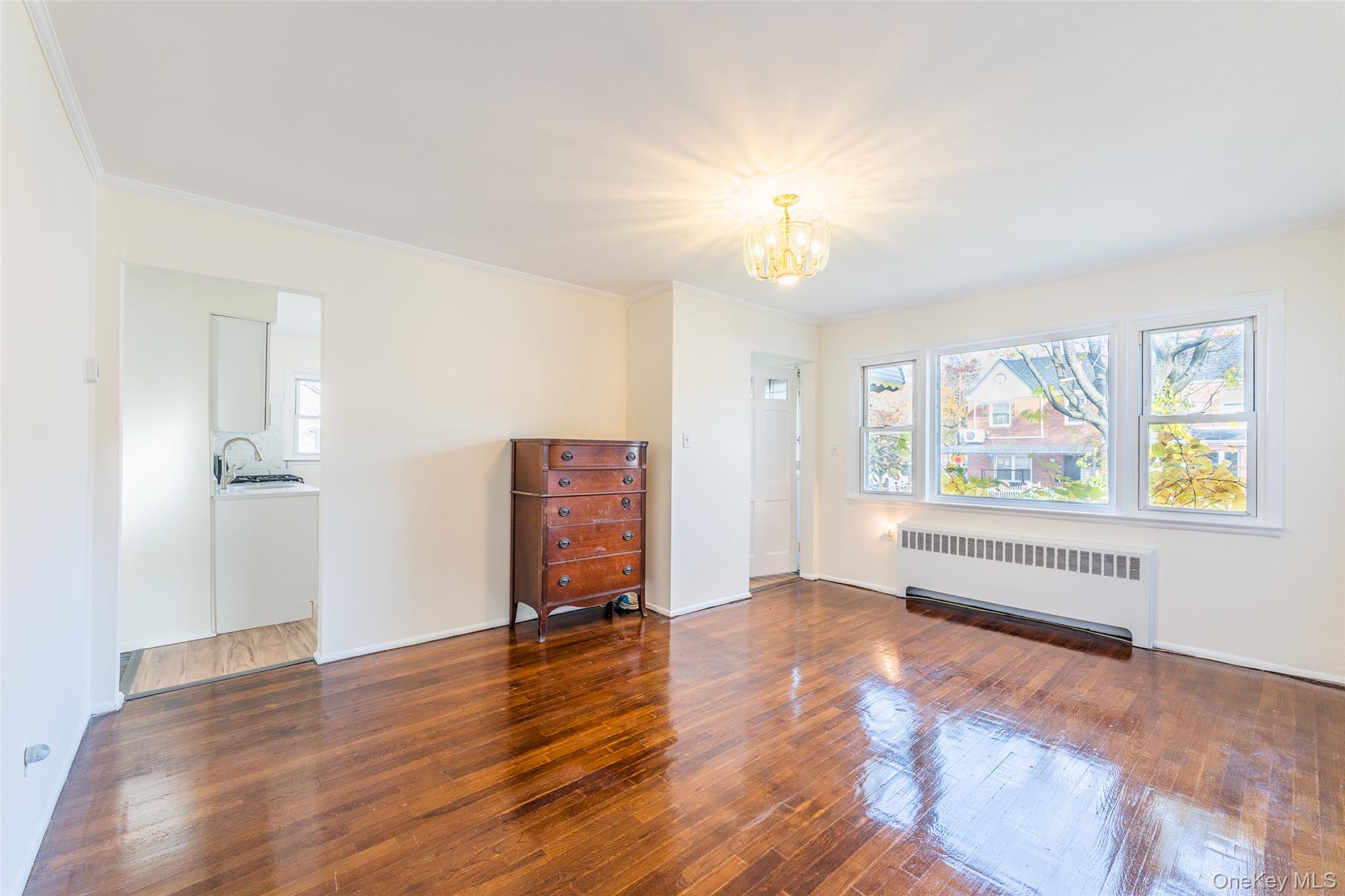 #5 photo, 76-04 167 Street, Fresh Meadows , NY 11366