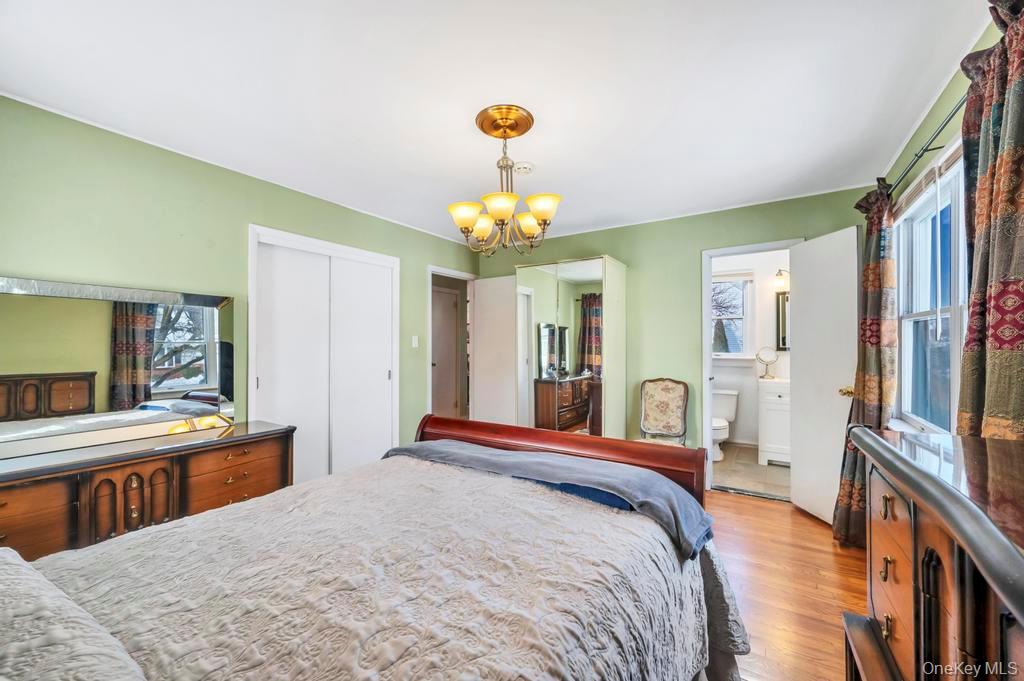 #15 photo, 4 Adams Street, নাসাউ কাউন্টি Hicksville , NY 11801