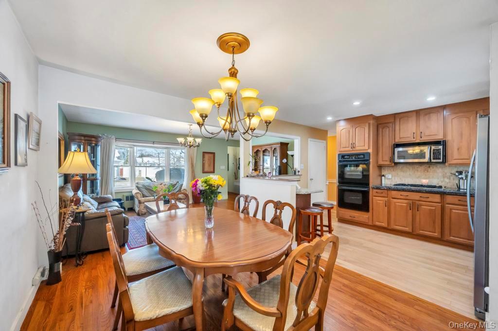 #5 photo, 4 Adams Street, নাসাউ কাউন্টি Hicksville , NY 11801