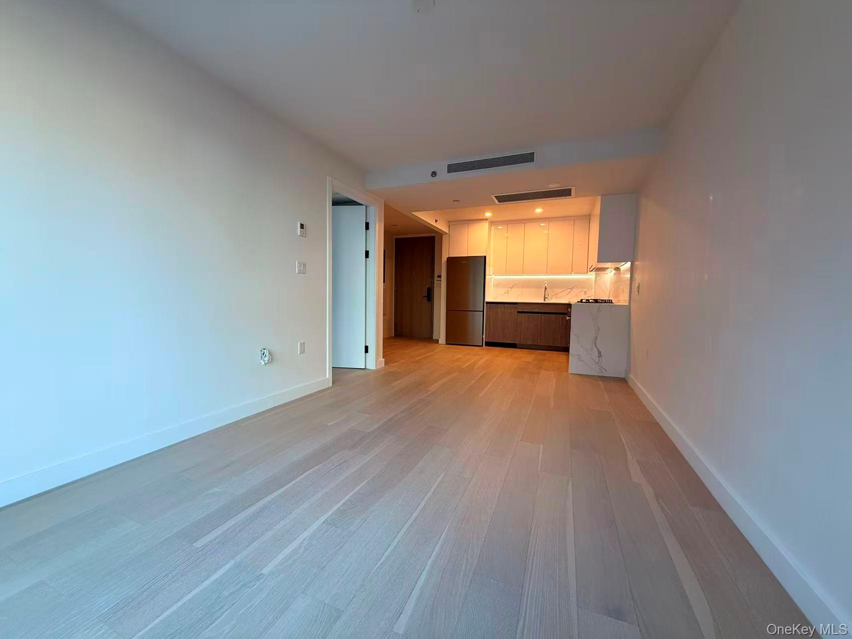 #2 photo, 14449 Northern Boulevard, クイーンズ区 Flushing , NY 11354