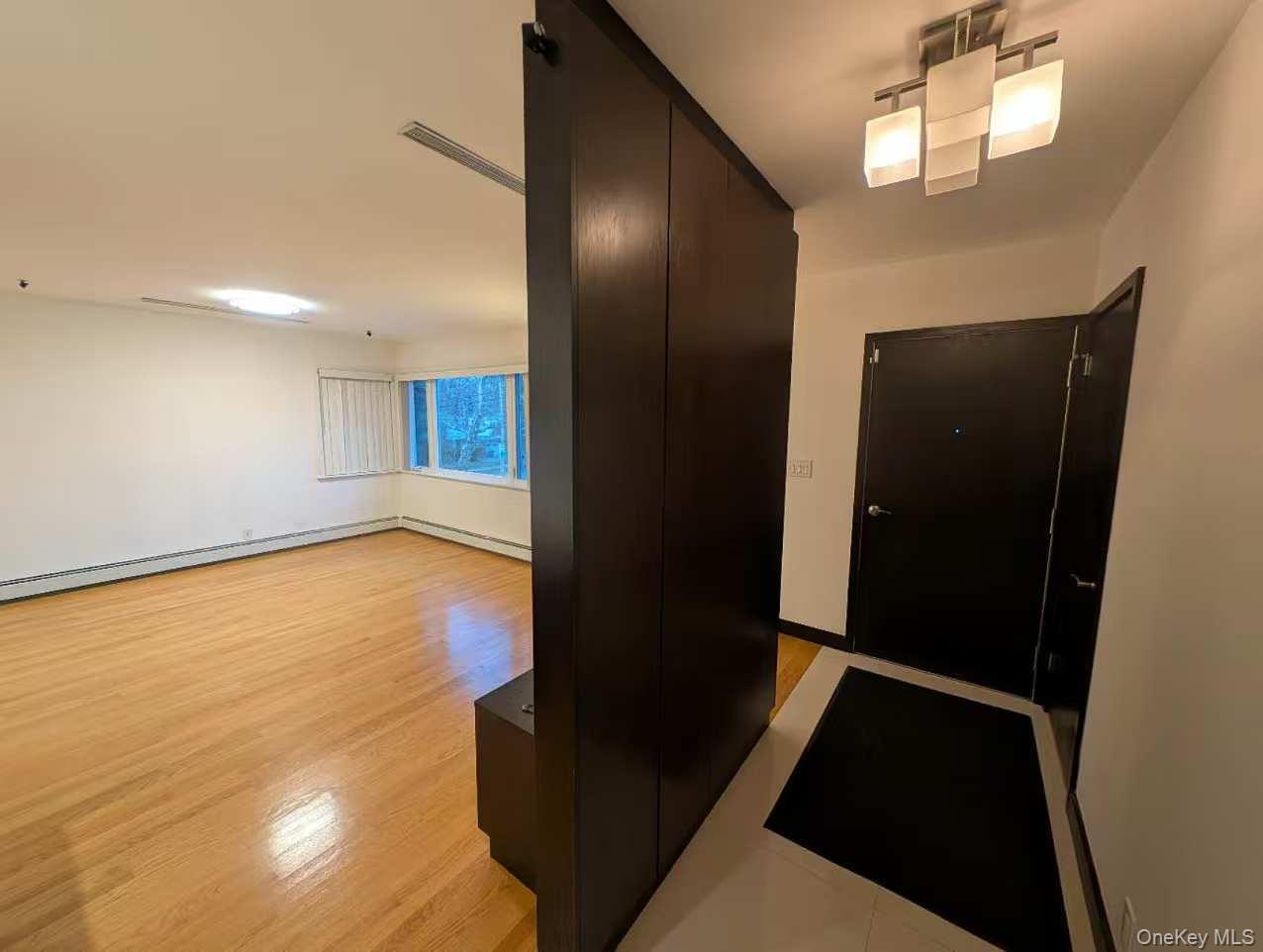 #16 photo, 6408 213th Street, クイーンズ区 Oakland Gardens , NY 11364