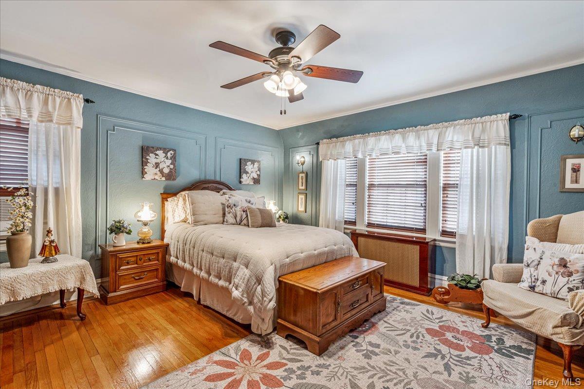 #16 photo, 2724 166th Street, Flushing , NY 11358