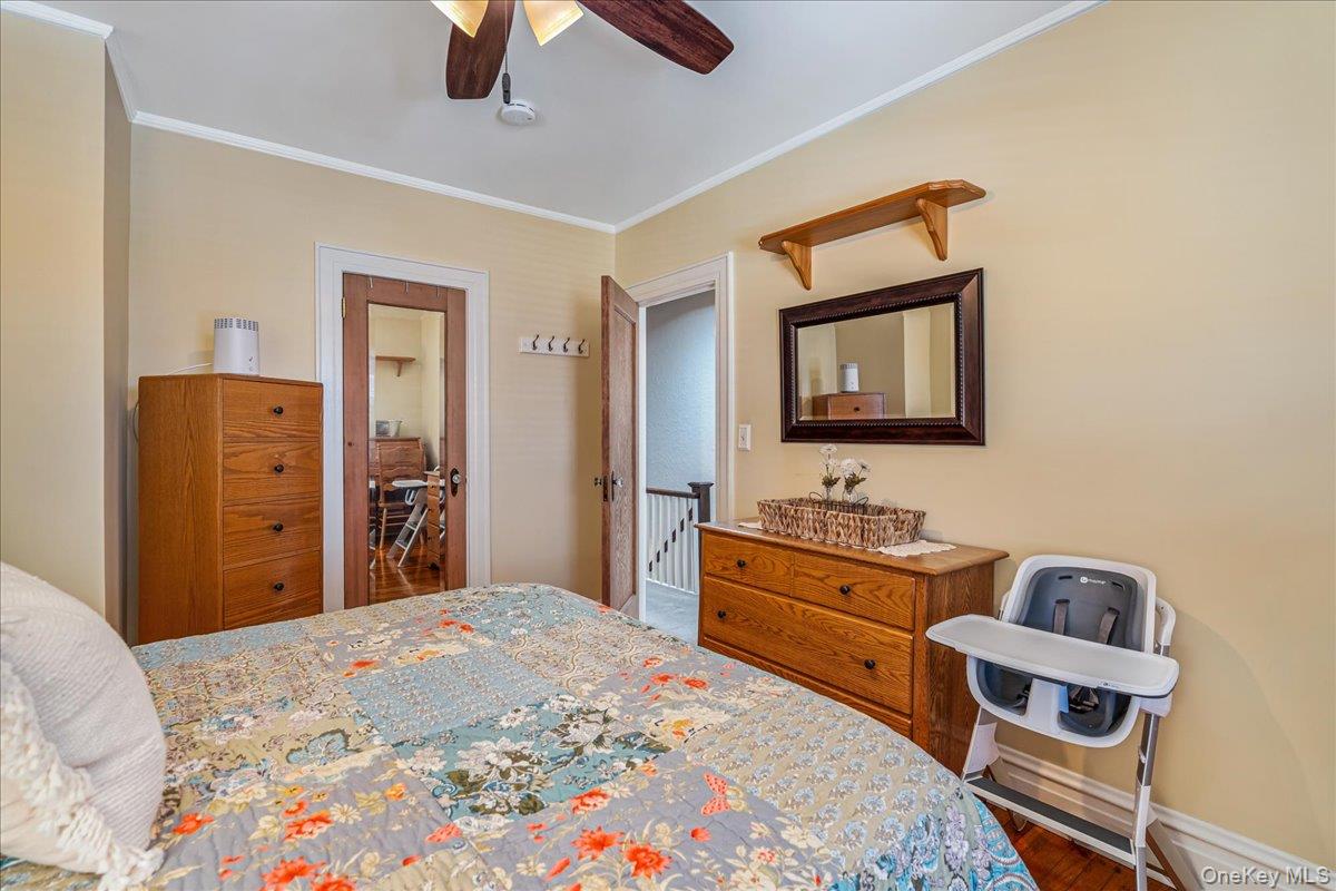 #20 photo, 2724 166th Street, Flushing , NY 11358