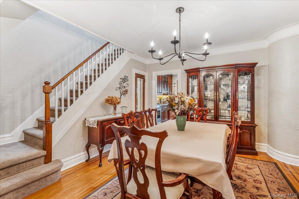 #6 photo, 2724 166th Street, Flushing , NY 11358