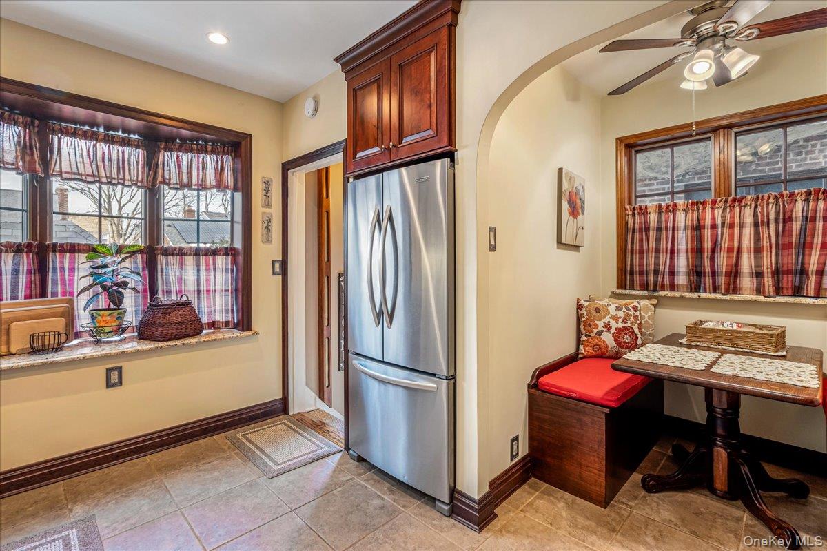 #9 photo, 2724 166th Street, Flushing , NY 11358