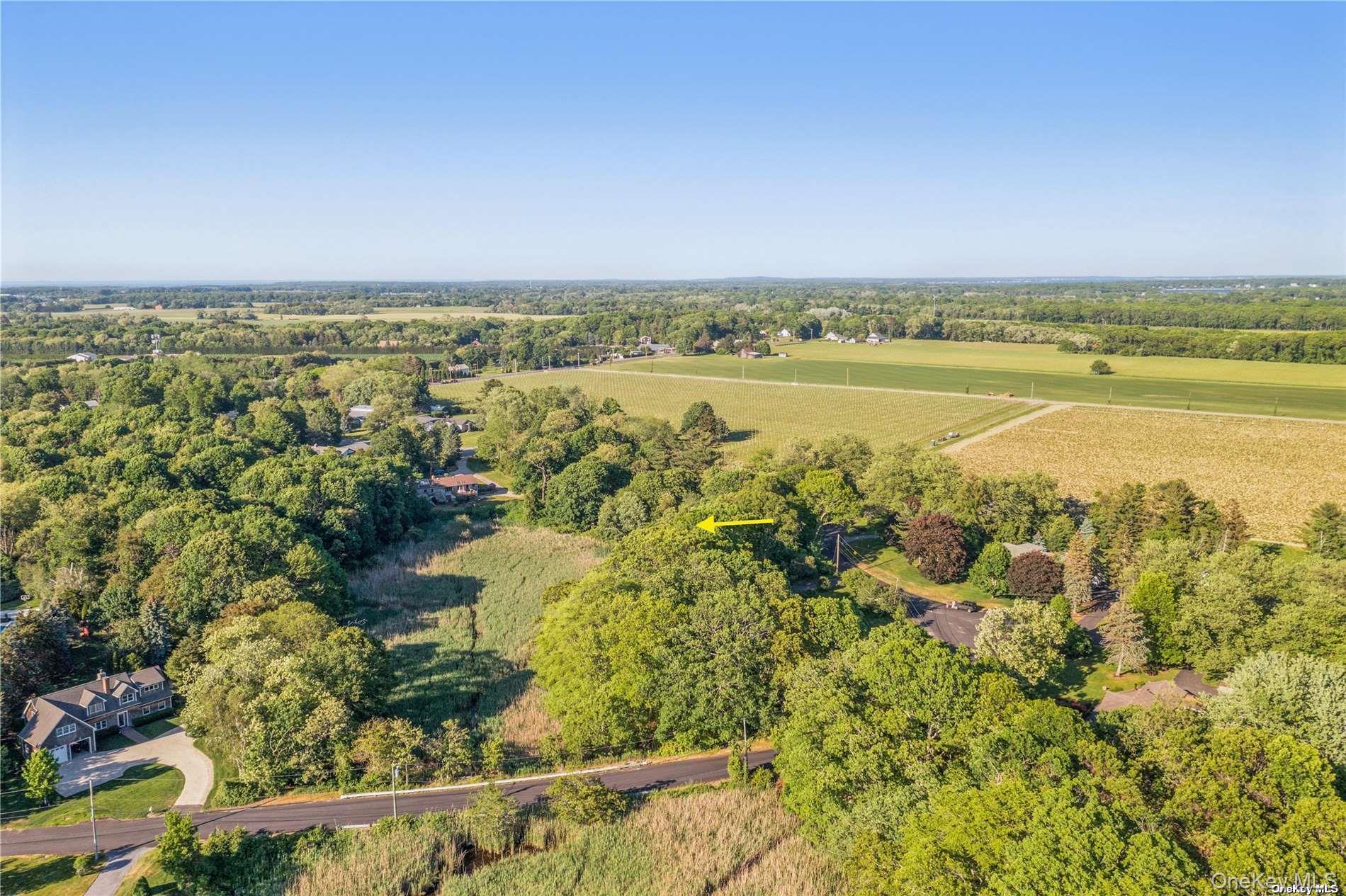 #6 photo, 955 Blossom Bend, Mattituck , NY 11952