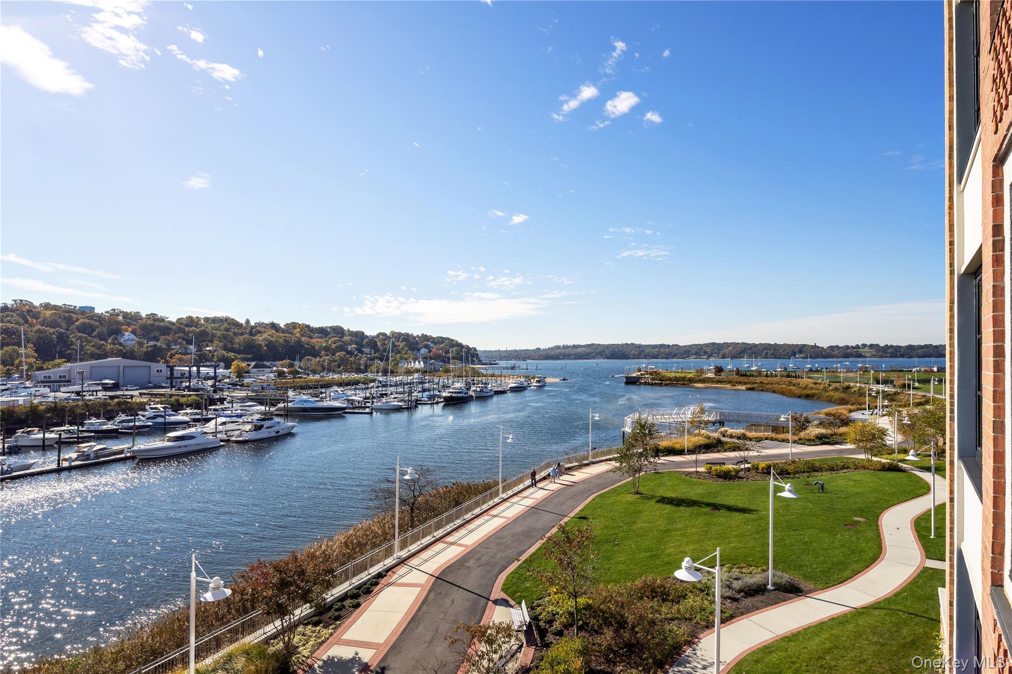 #9 photo, 100 Garvies Point Road, নাসাউ কাউন্টি Glen Cove , NY 11542