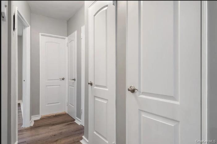 #10 photo, 3965 51st Street, कुईंस Woodside , NY 11377