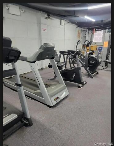 #15 photo, 3965 51st Street, कुईंस Woodside , NY 11377