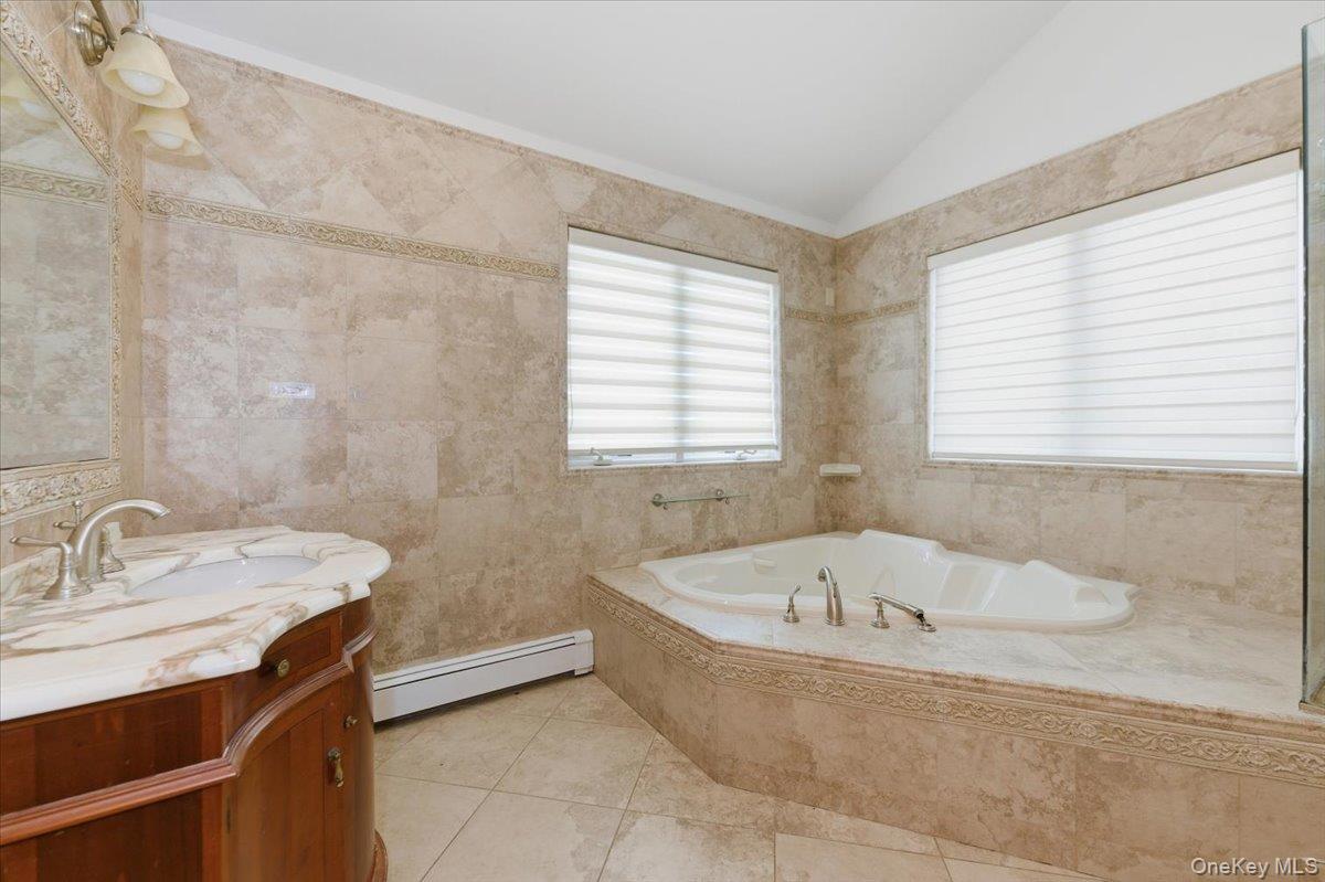 #18 photo, 15920 82nd Street, 皇后区 Howard Beach , NY 11414