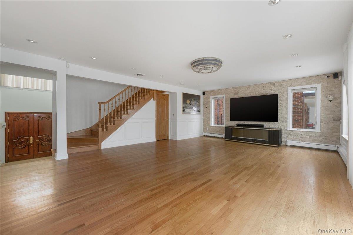 #3 photo, 15920 82nd Street, 皇后区 Howard Beach , NY 11414