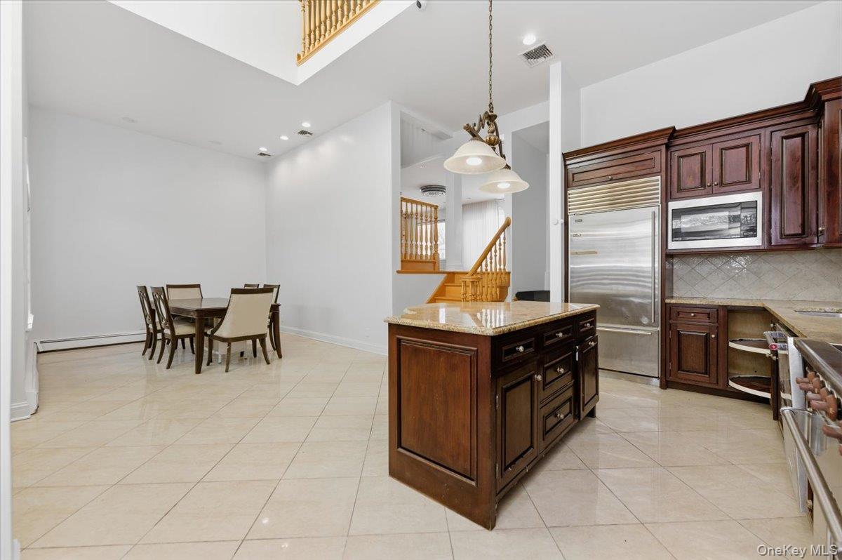 #7 photo, 15920 82nd Street, 皇后区 Howard Beach , NY 11414