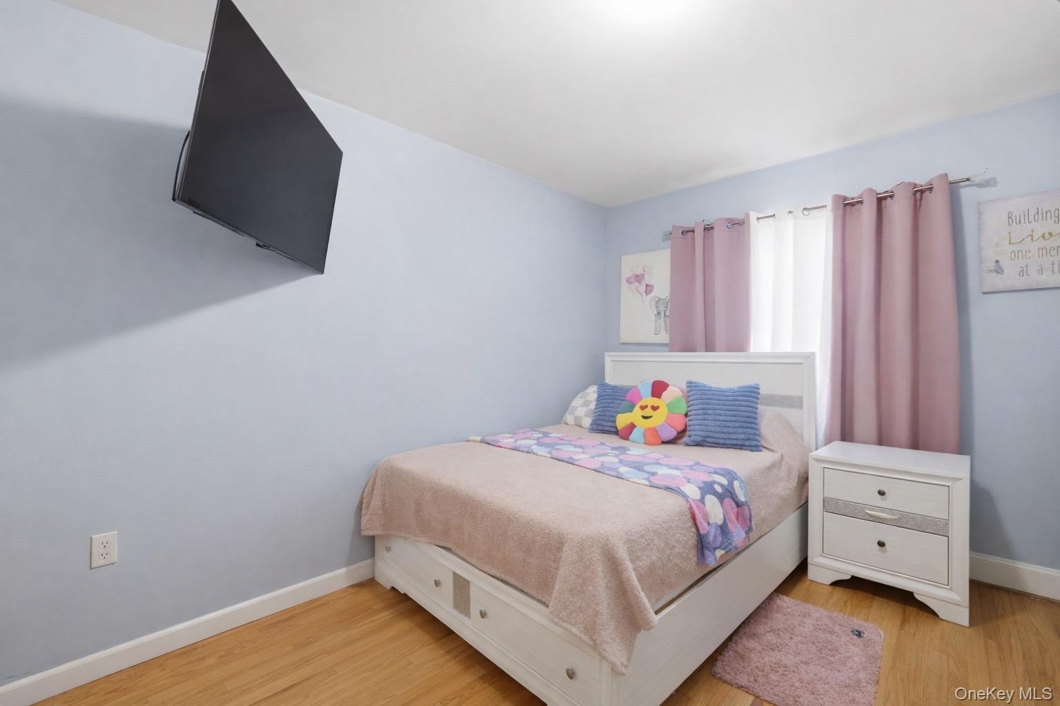 #14 photo, 6027 78th Avenue, كوينز Glendale , NY 11385