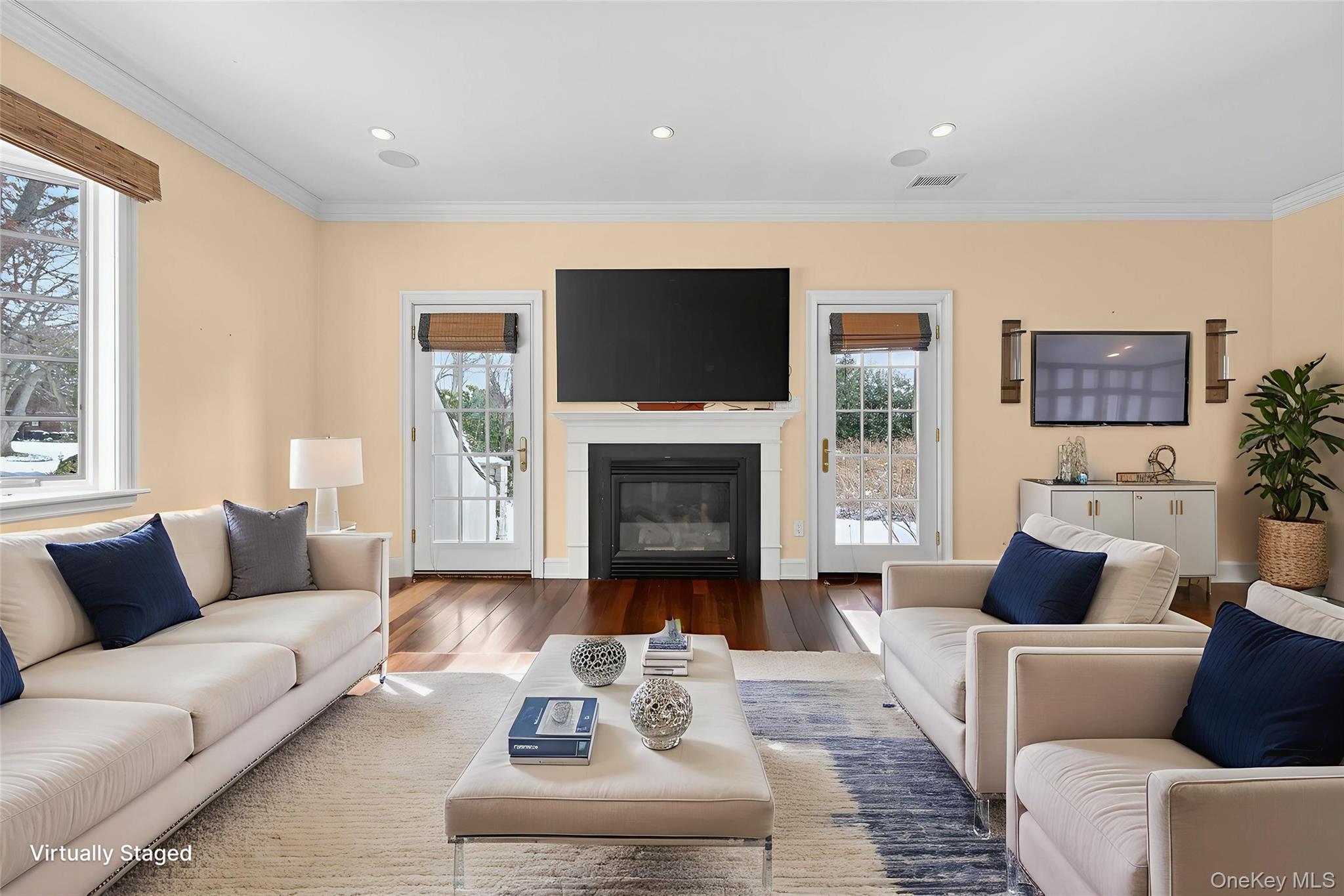 #15 photo, 220 Elderfields Road, 长岛 Manhasset , NY 11030