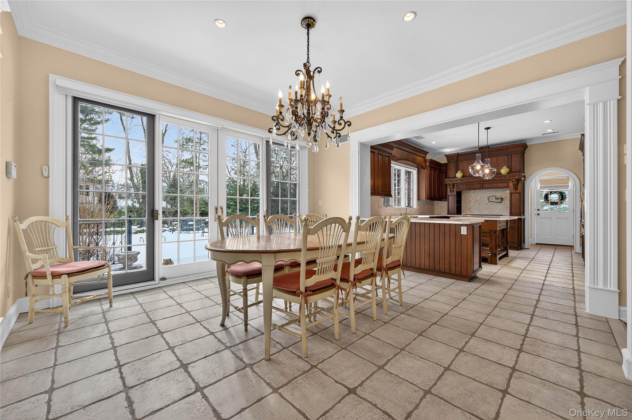 #18 photo, 220 Elderfields Road, 长岛 Manhasset , NY 11030