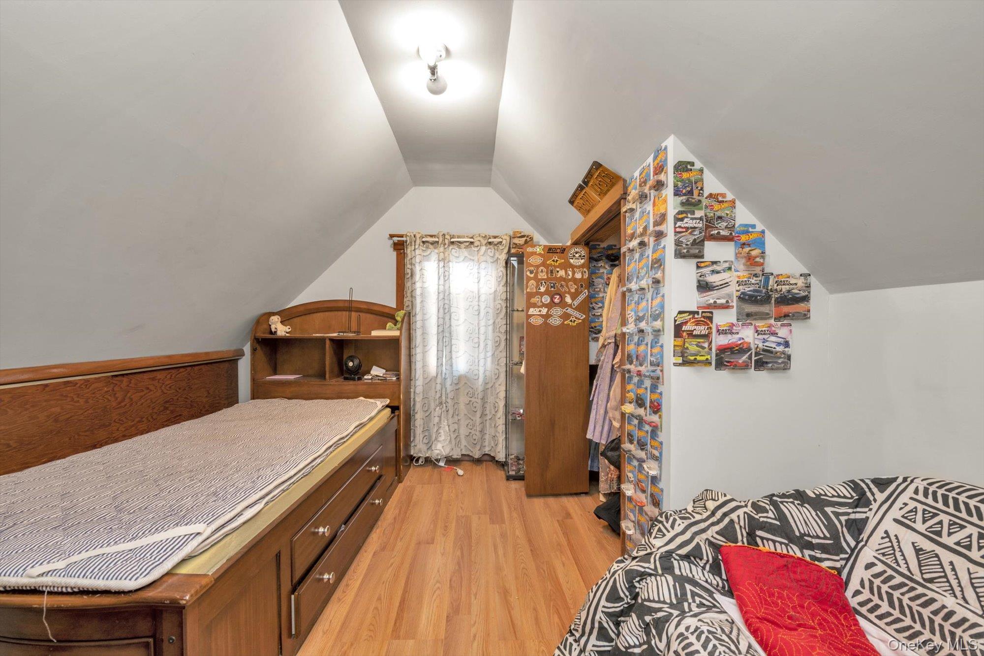 #18 photo, 70 Hinsdale Avenue, নাসাউ কাউন্টি Floral Park , NY 11001