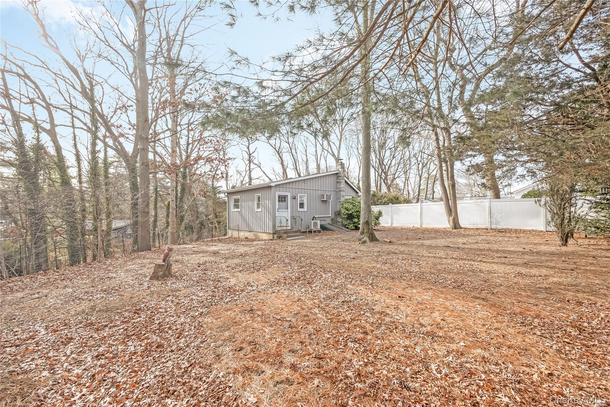 #19 photo, 7 1st Street, Nesconset , NY 11767