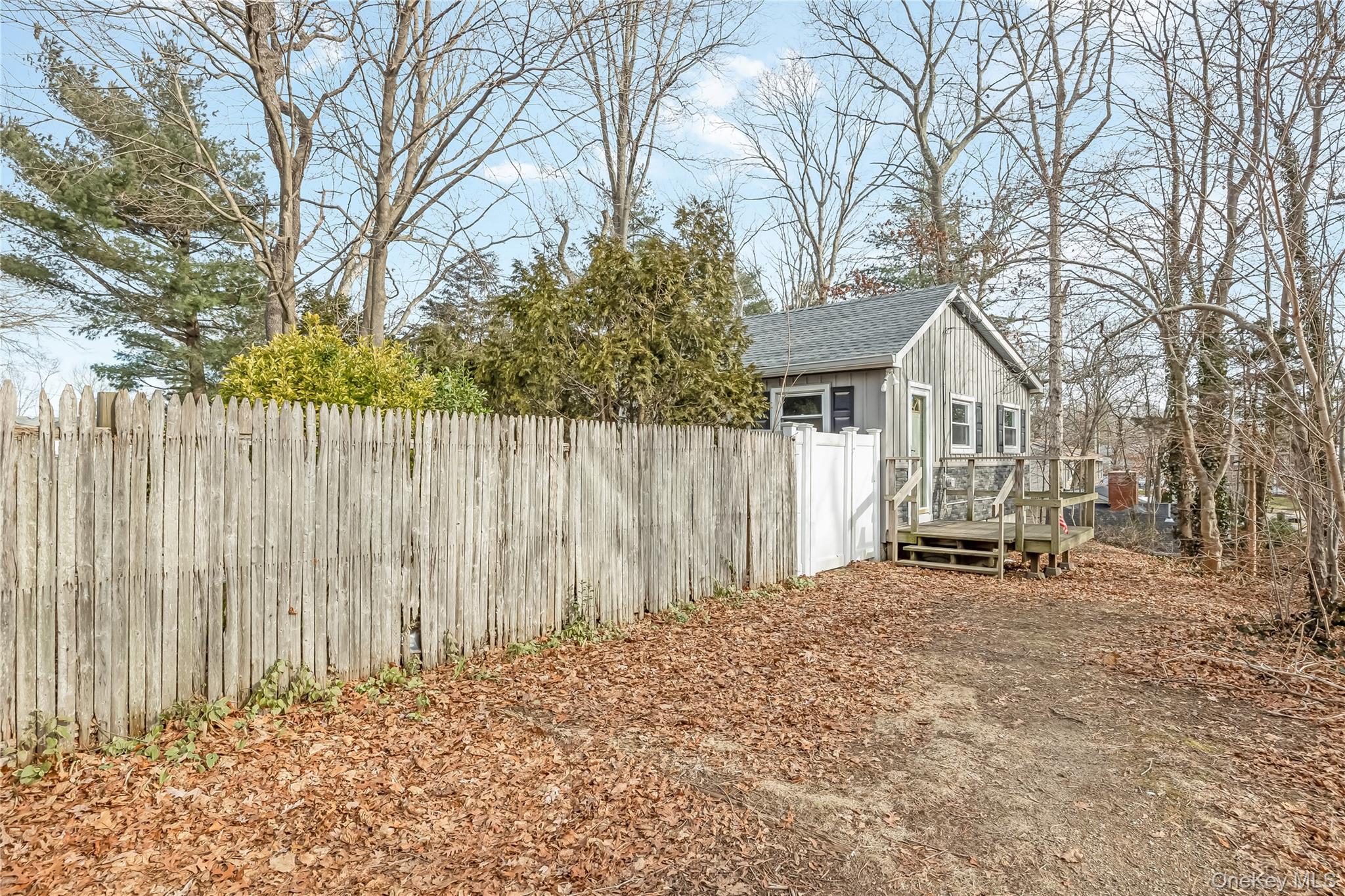 #3 photo, 7 1st Street, Nesconset , NY 11767