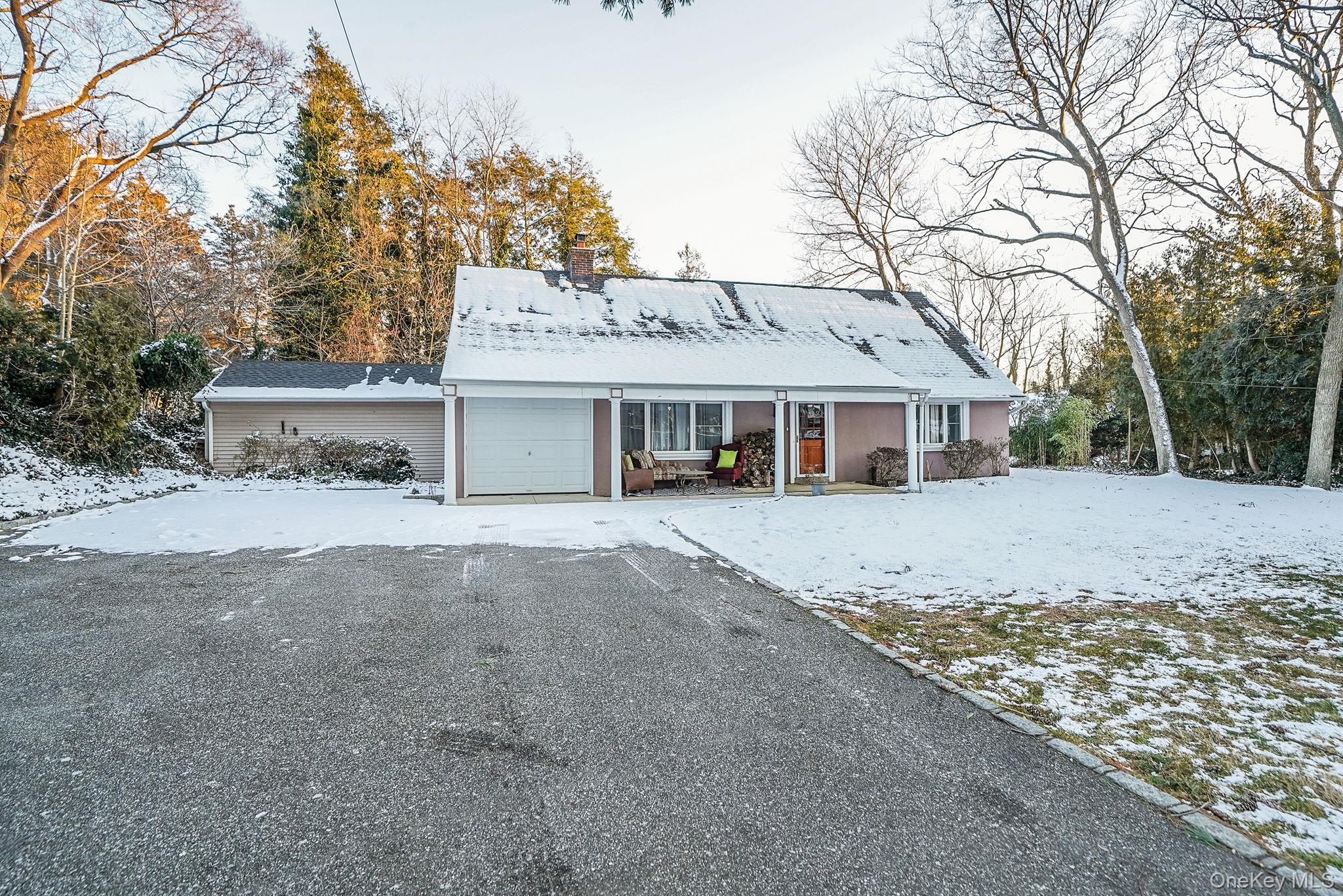 #2 photo, 6 Fairfields Lane, सफ़ोक काउंटी Huntington Station , NY 11746